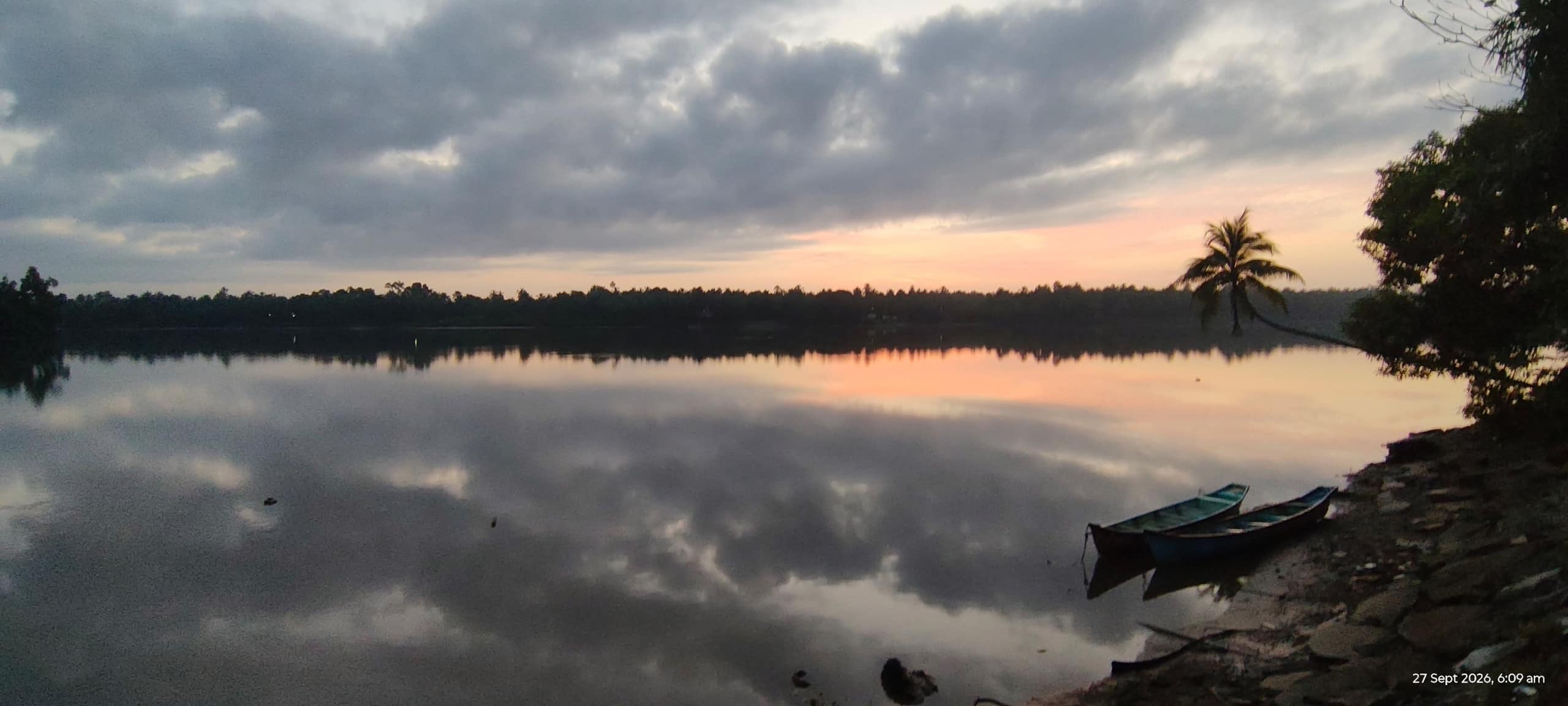 Swarna River front cottage,Relax & Unwind the View 18
