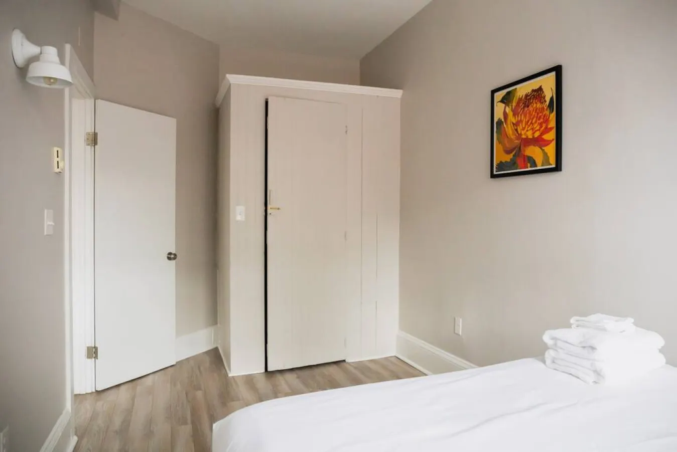 Centrally located 1bed Newbury Street 7