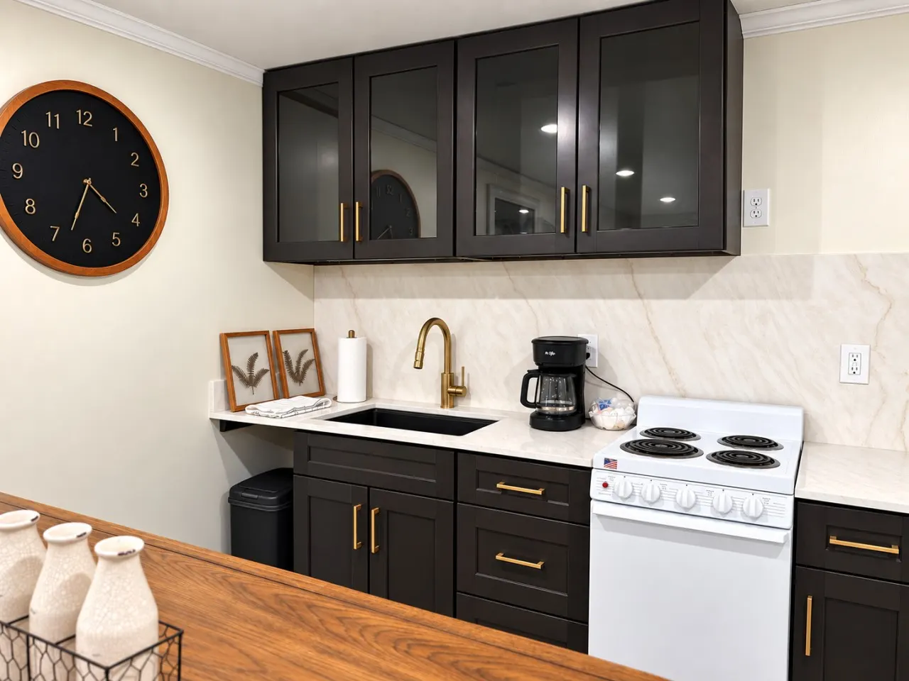 Hot Tub, Kitchen, 2 Bedroom, Washer/Dryer, Lower 2