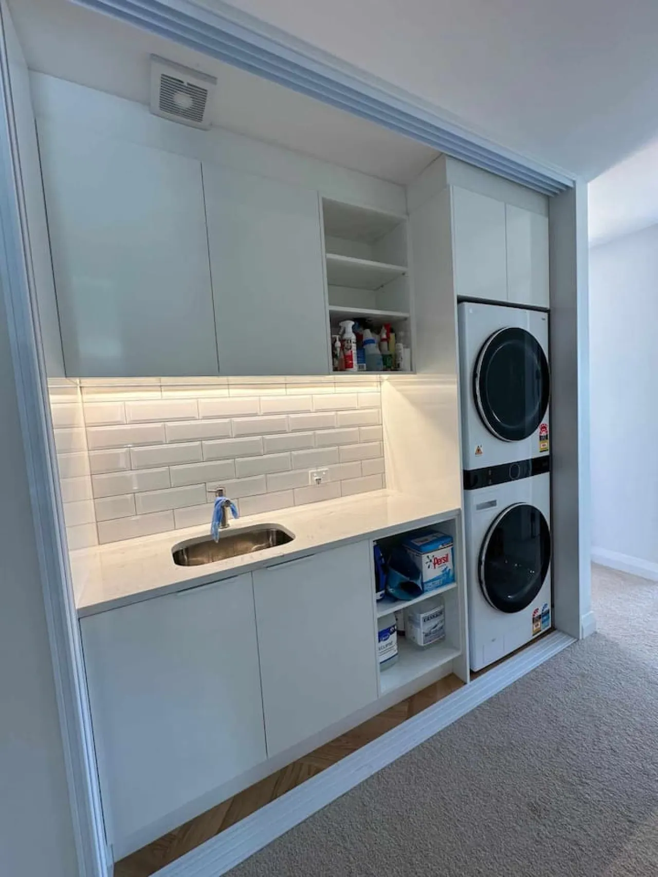 Awesome Modern Akaroa Bach 19