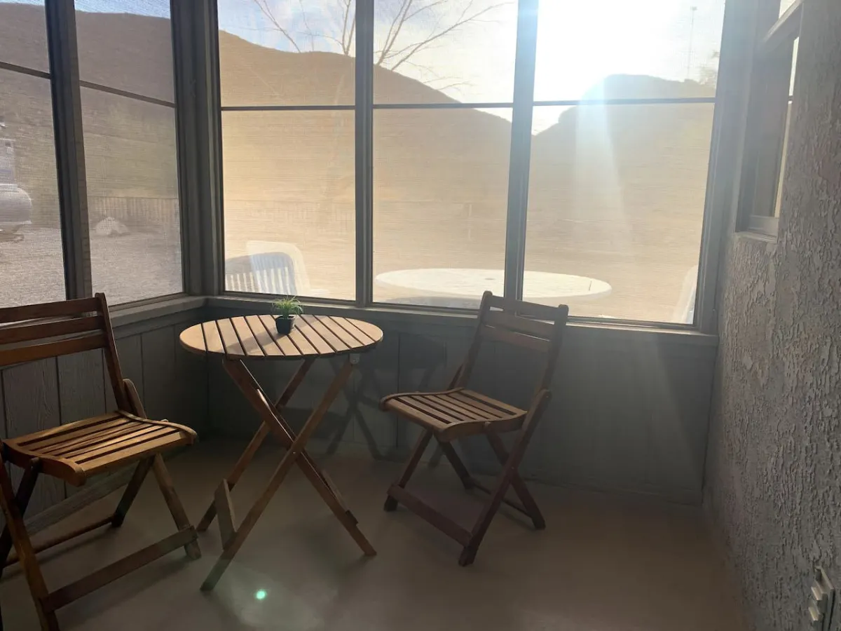 Havasu Coral Reef - Desert Backdrop, Trail Access, Pets, Fire pit 18