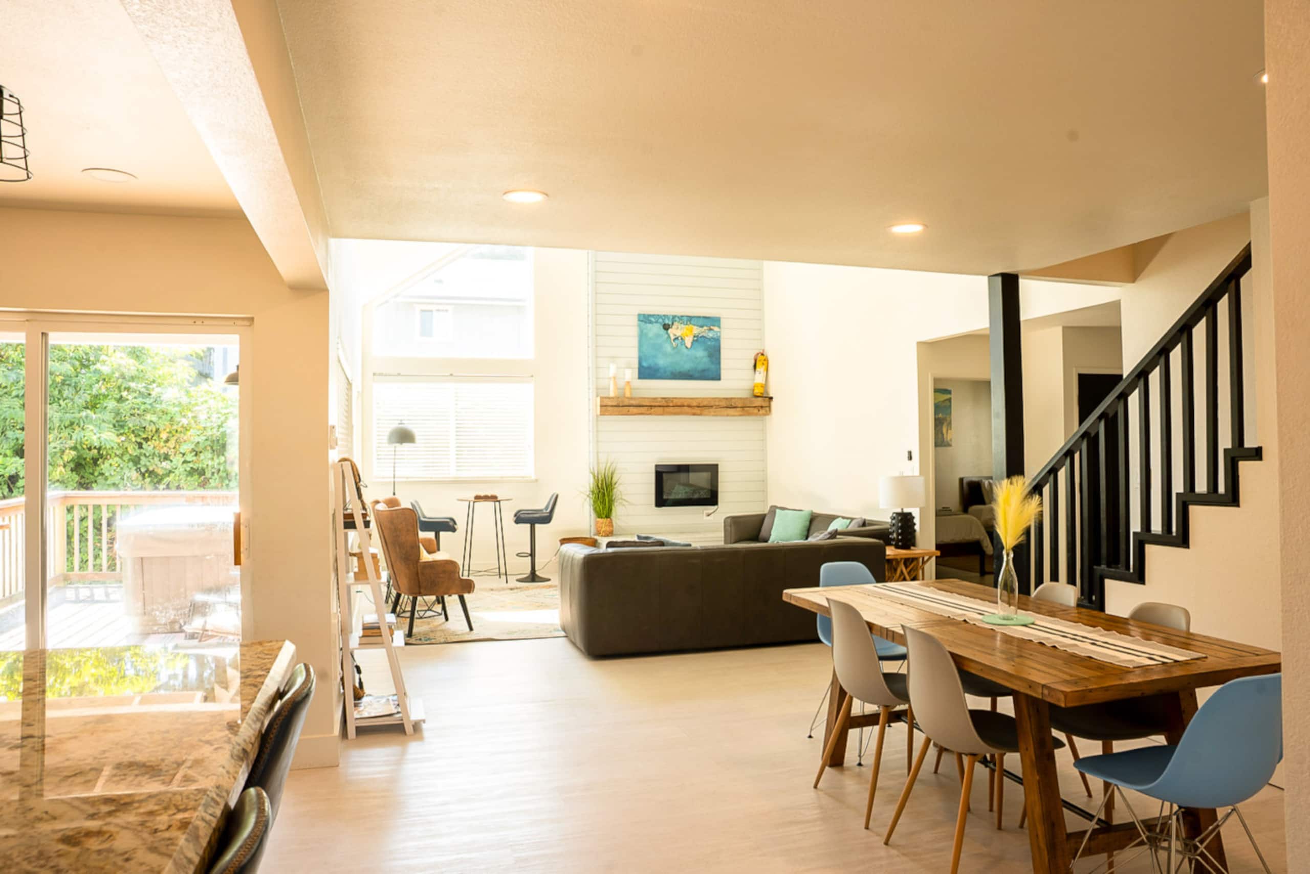 Modern Coast Escape | Hot Tub, Games & Near Beach 15
