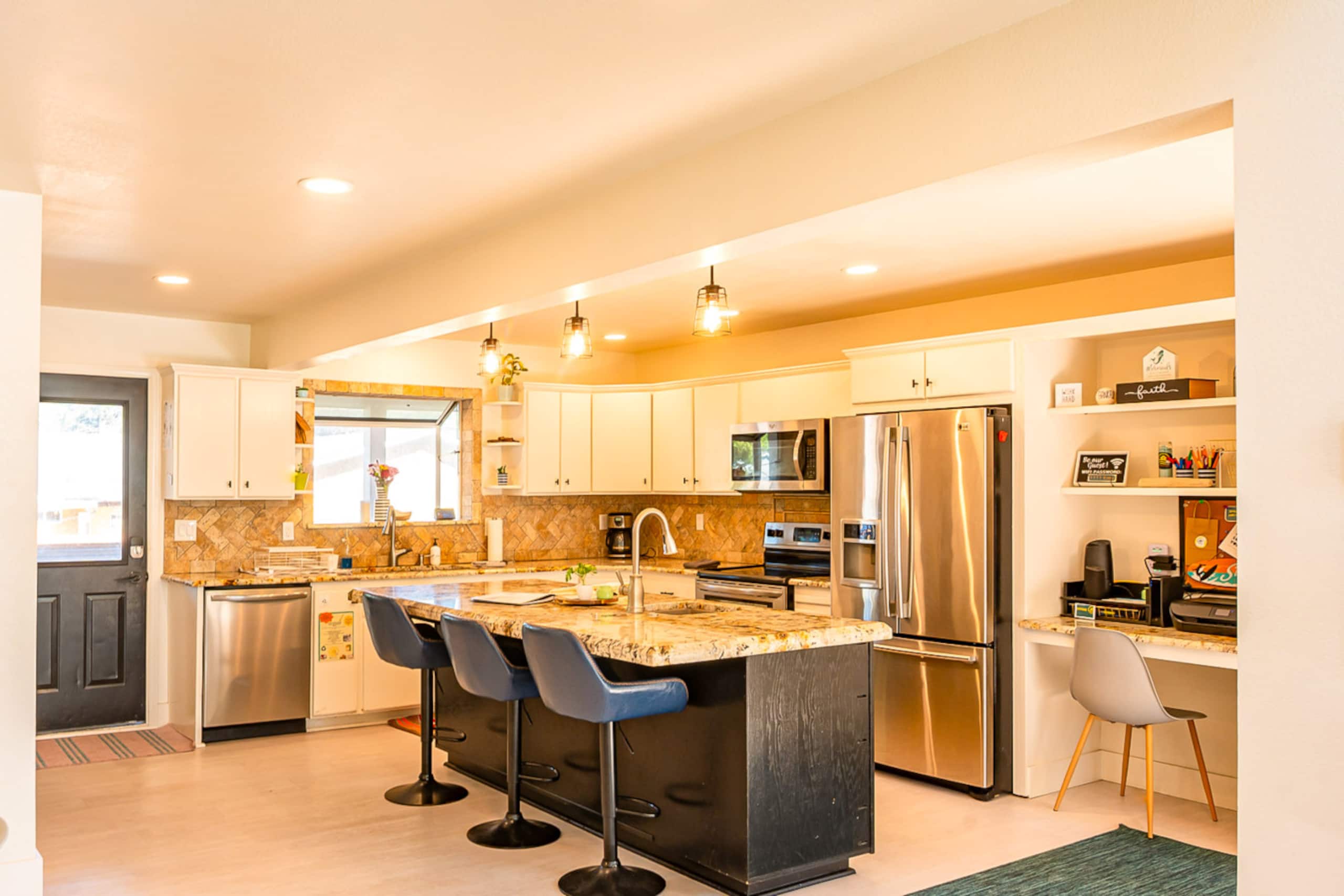 Modern Coast Escape | Hot Tub, Games & Near Beach 8