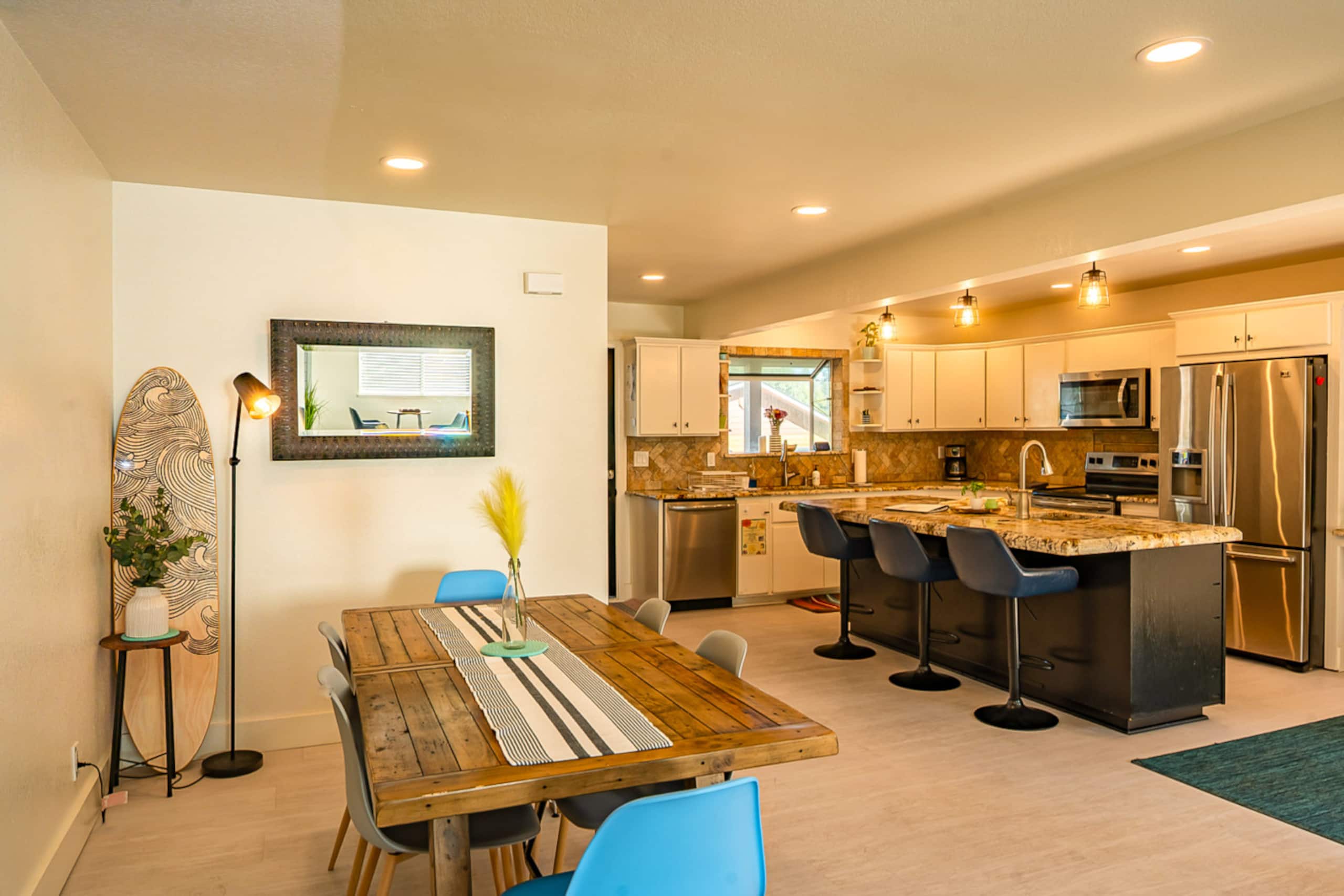 Modern Coast Escape | Hot Tub, Games & Near Beach 6