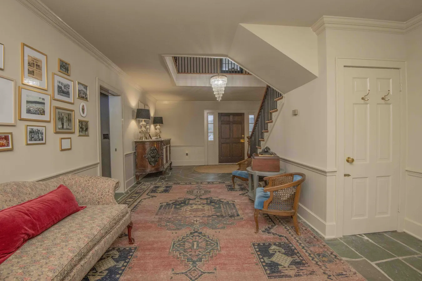 Colonial 511