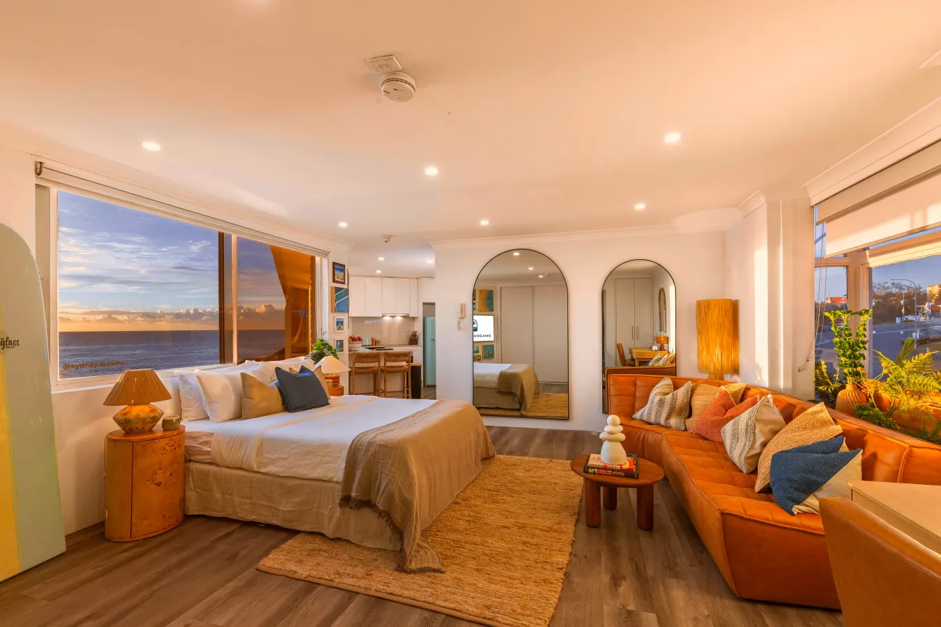 OMG Penthouse Beach Views by Sydney Dreams 20