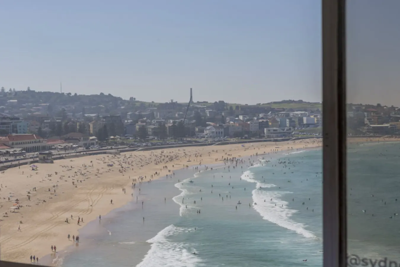OMG Penthouse Beach Views by Sydney Dreams 4
