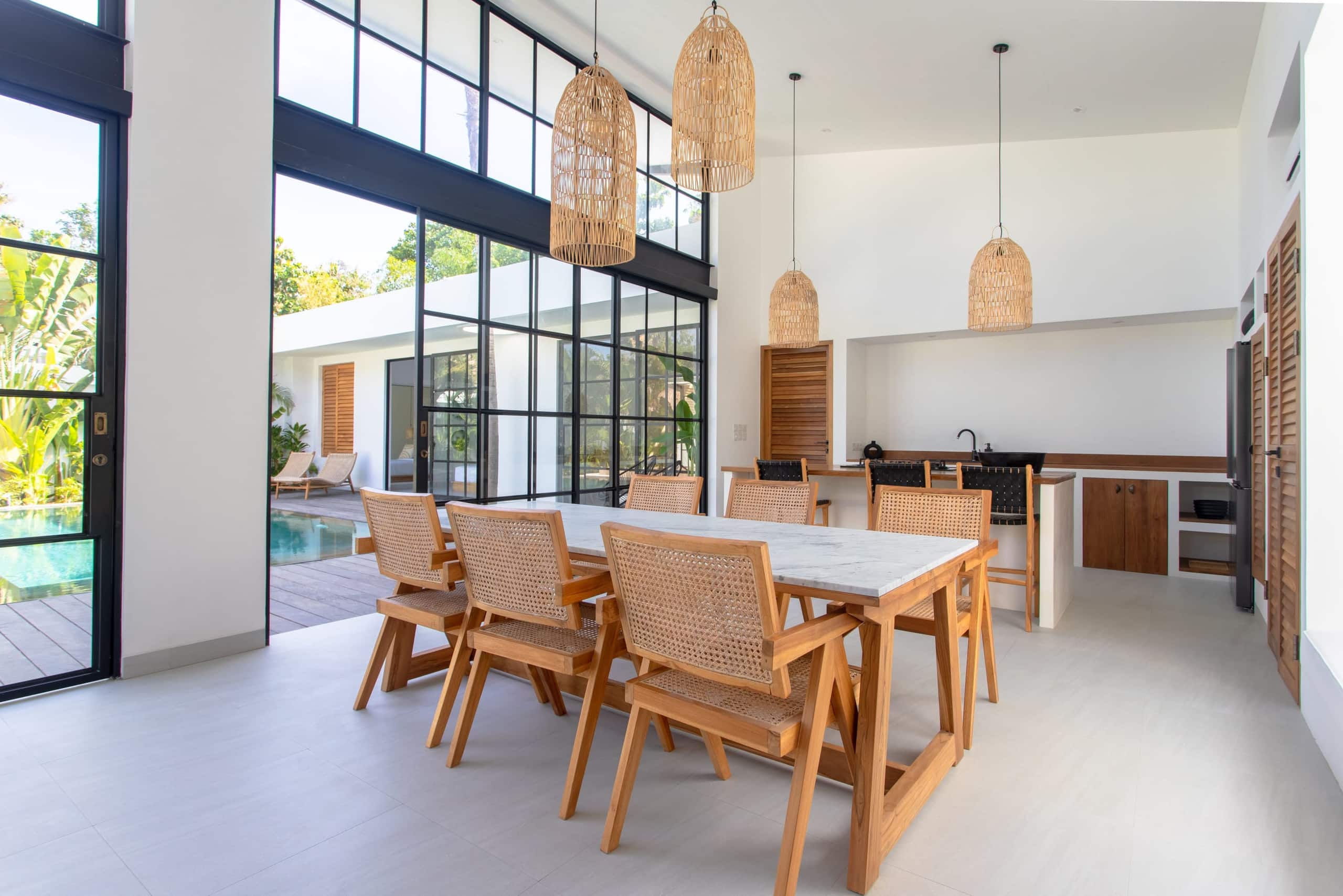 Modern Elegance in Bingin Beach: 3 BR Luxury Villa 13