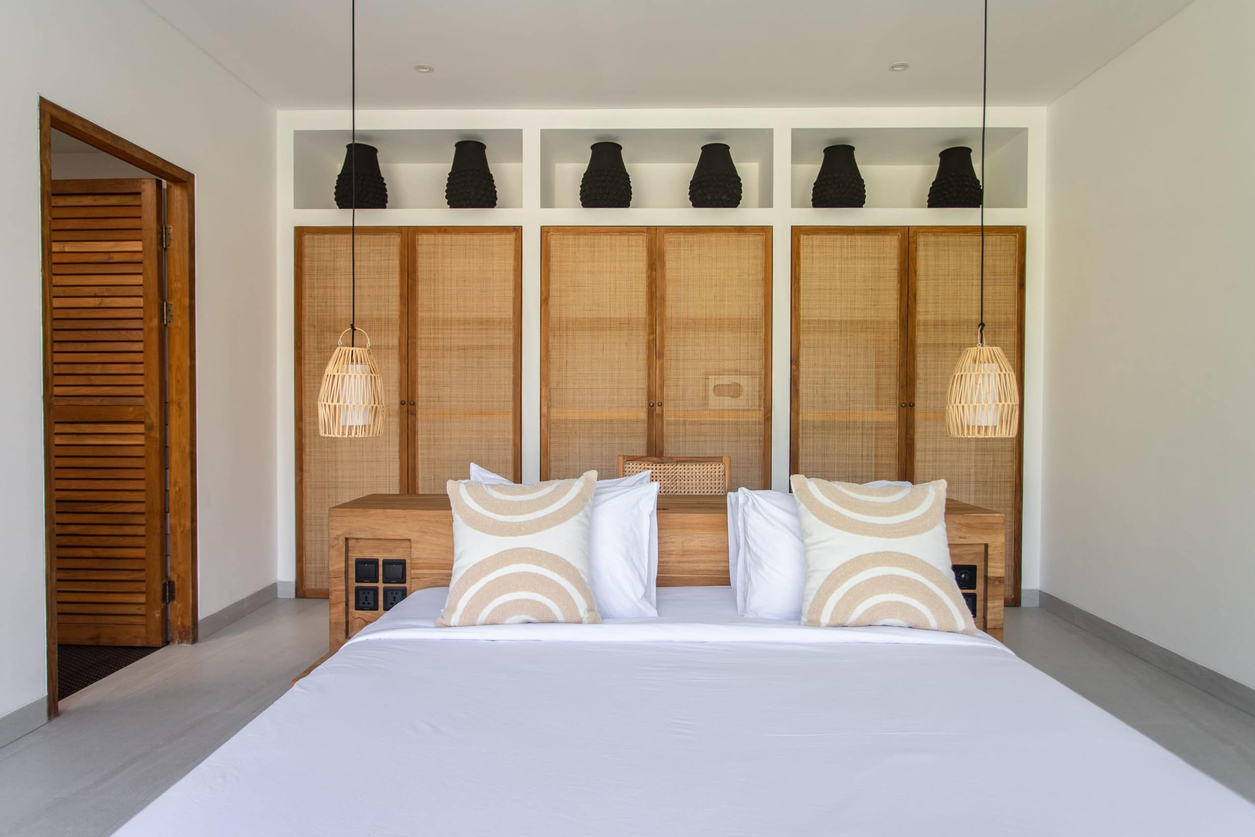 Modern Elegance in Bingin Beach: 3 BR Luxury Villa 15