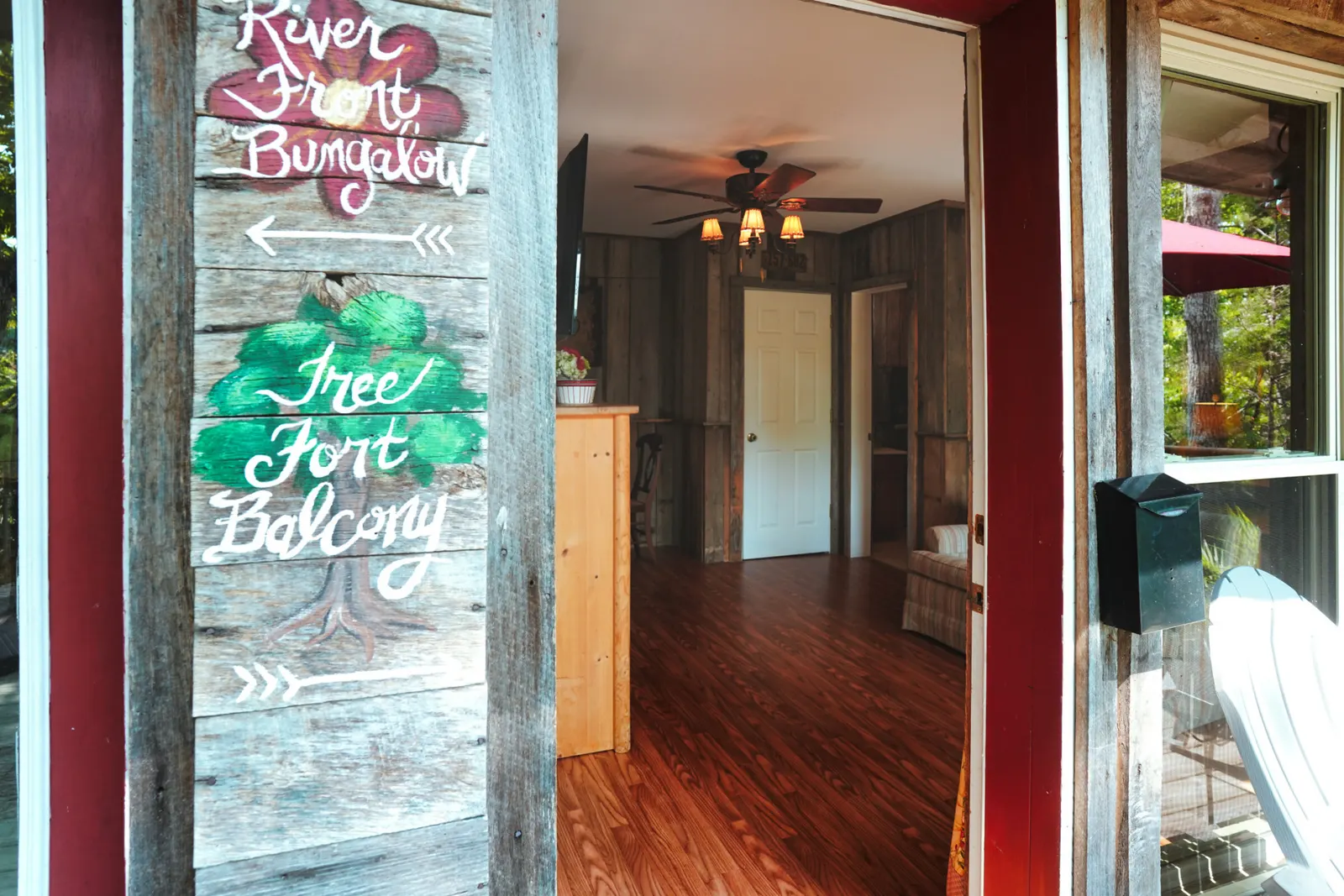 Riverfront Balcony Suite 12