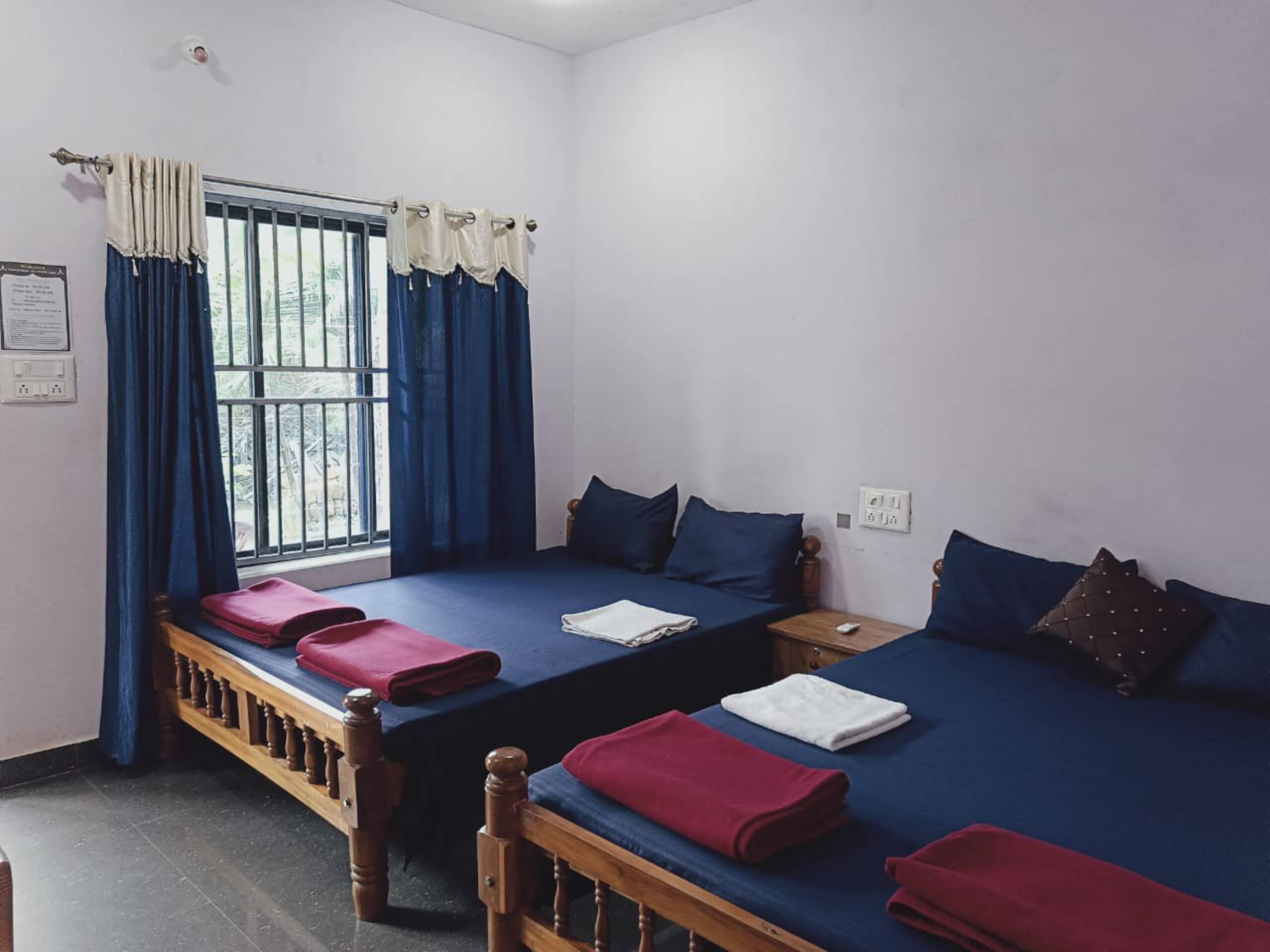 Parshuram Sea Shore cafe Entire Place to Stay 13