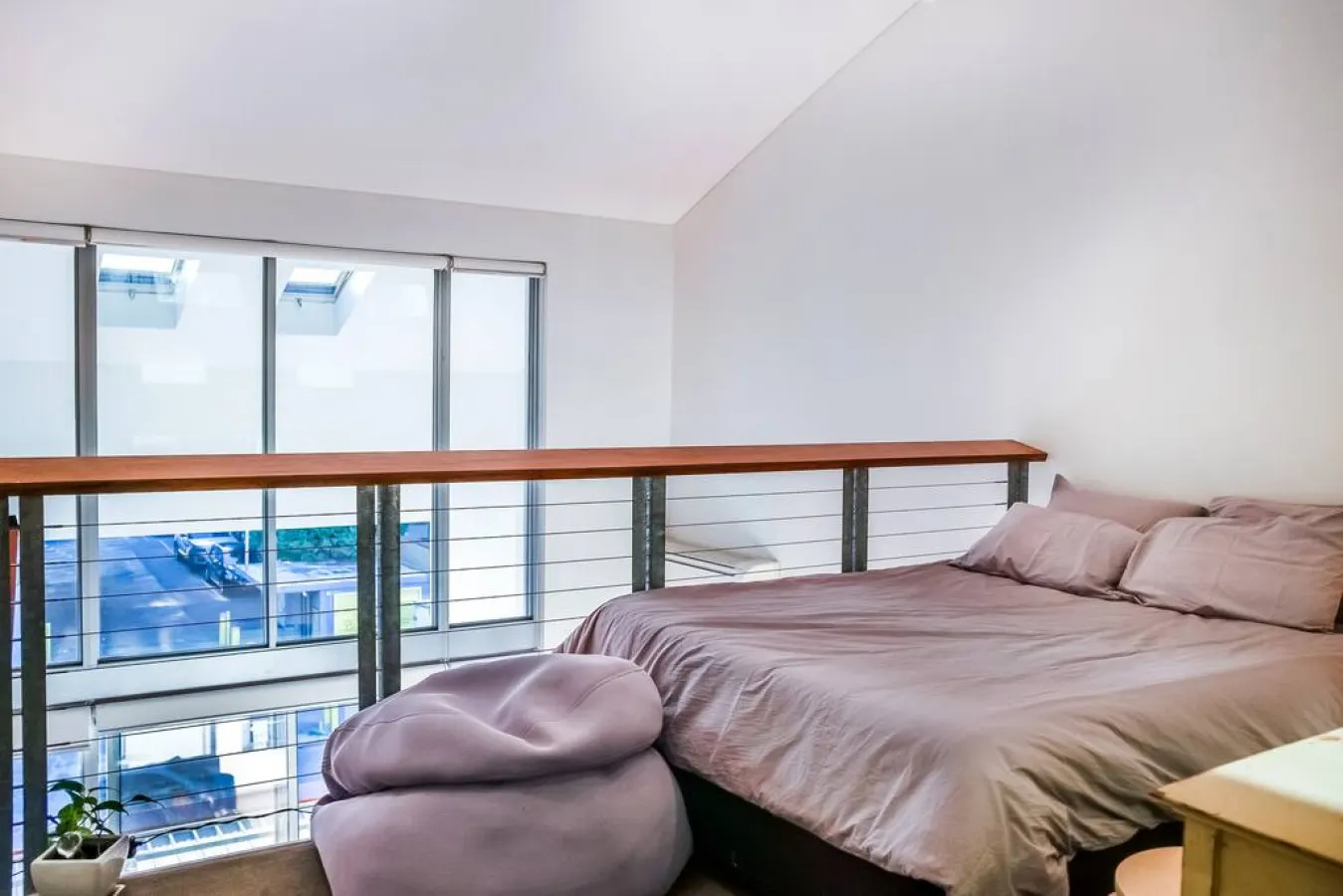 Lofty Loft by Sydney Dreams 11