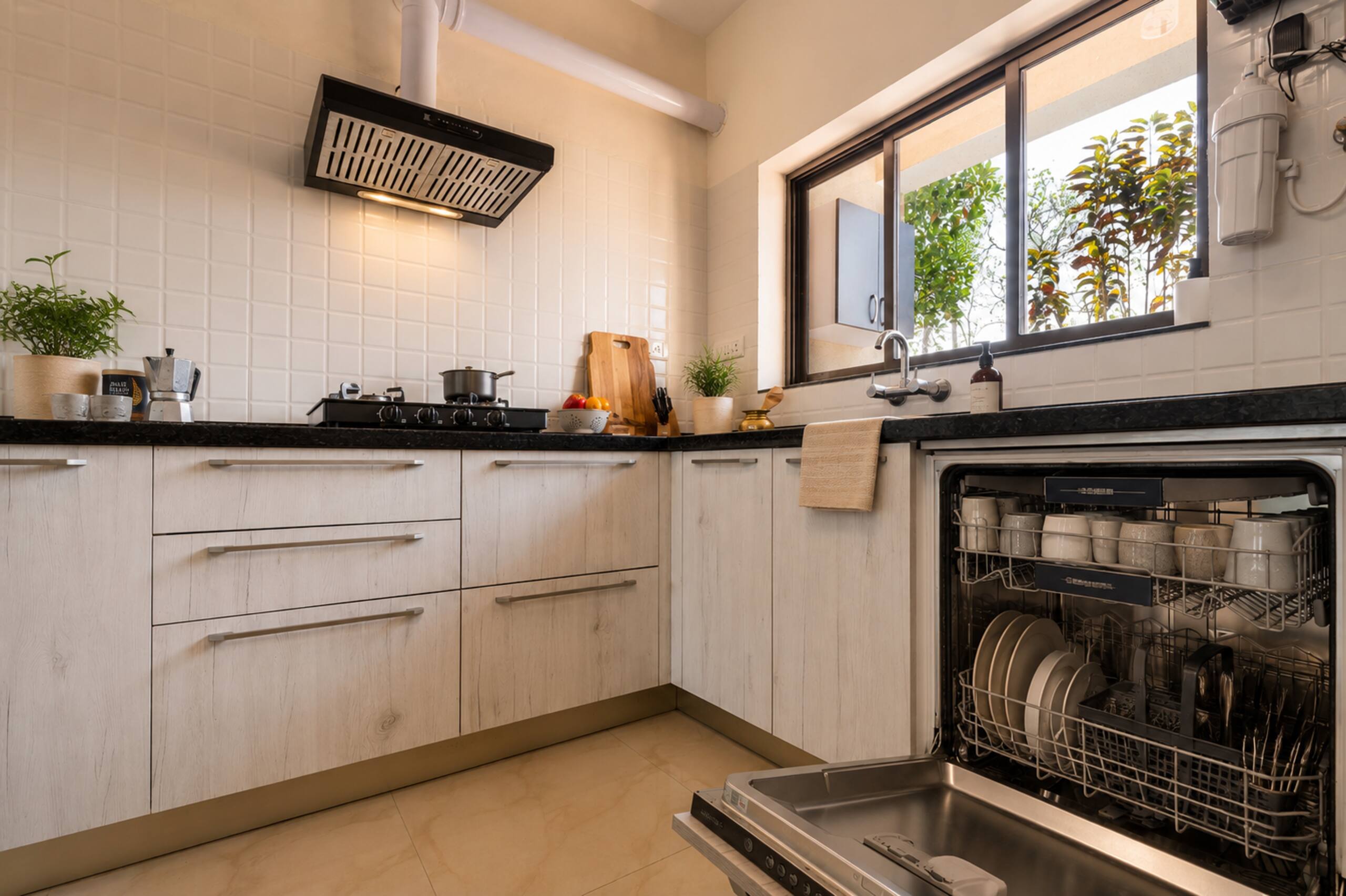 Spacious & Beautifully Furnished 2BHK, Palolem. 6