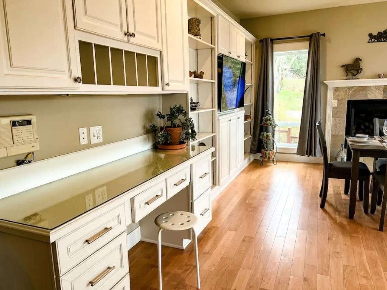 Hilltop Home on Lake Whatcom Views, Beach Access & Space for Ten 17