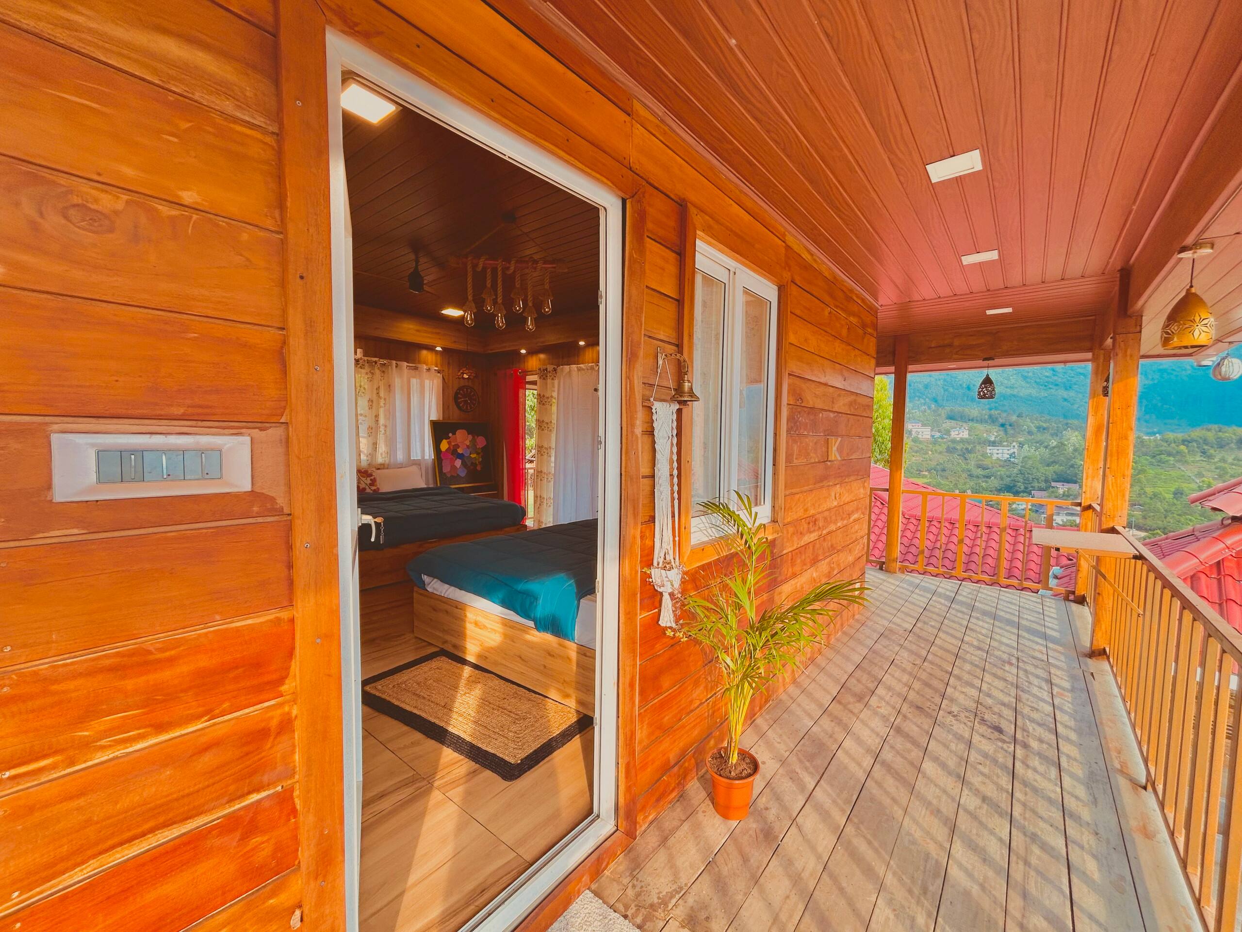Wooden Studio Villa in Kanthalloor by KanavLiving 11