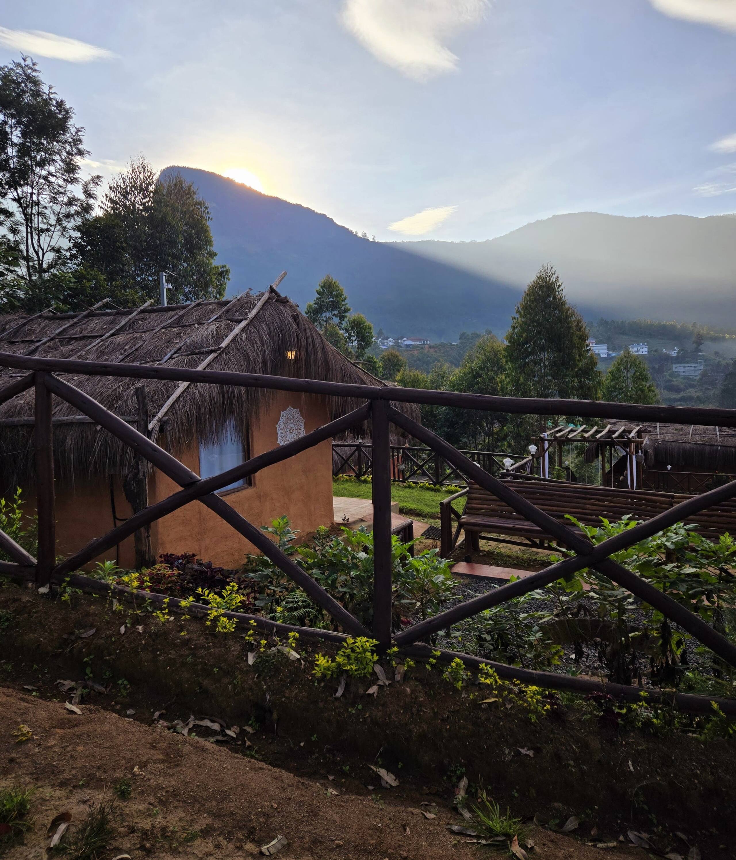 Wooden Studio Villa in Kanthalloor by KanavLiving 14