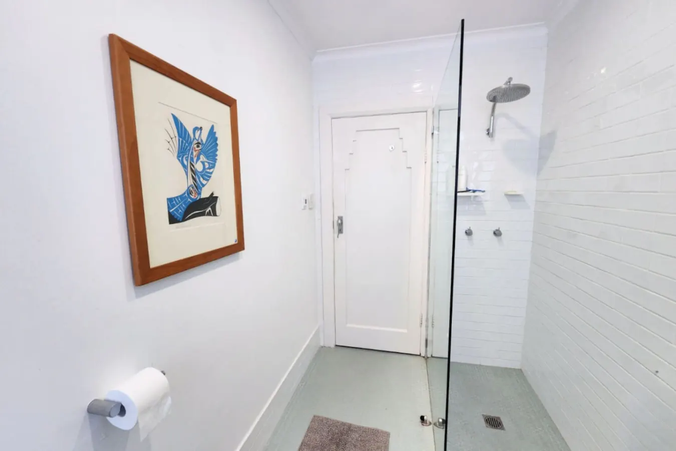 Stunning 2BR Unit in Queenscliff 7