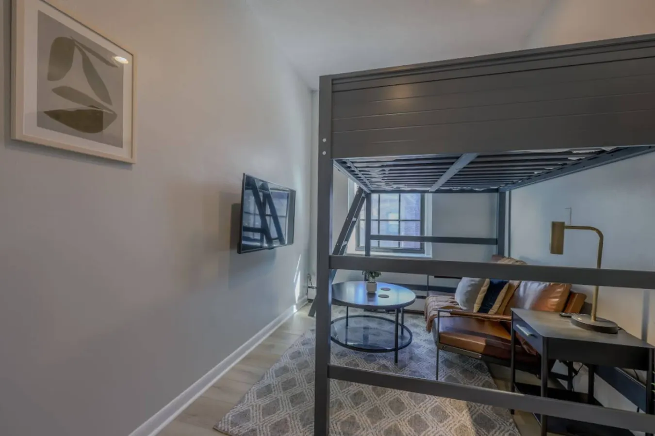 Cozy Studio in the South End 5