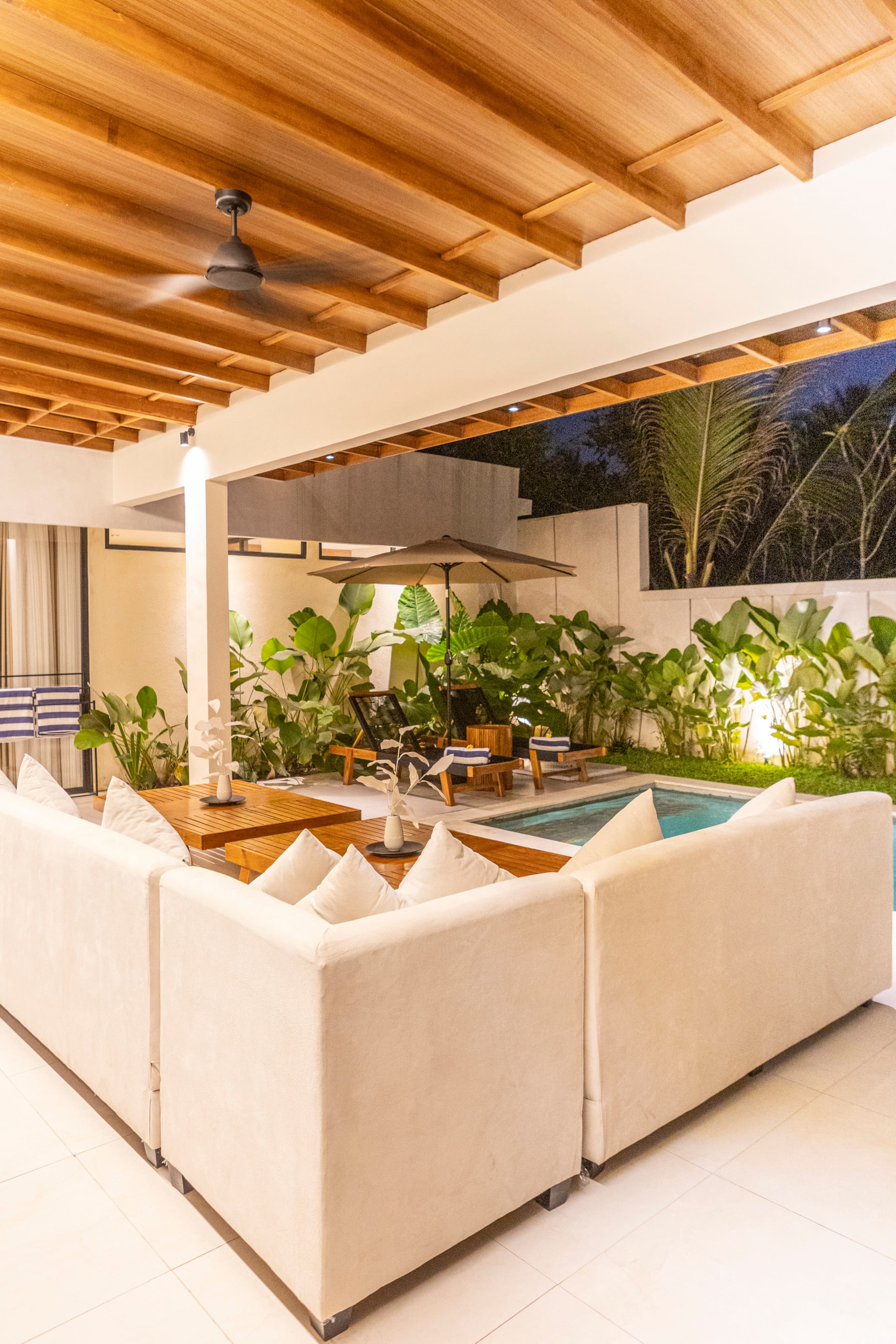 Villa Nusantara Ubud + Staff 1,5km zum Zentrum 18
