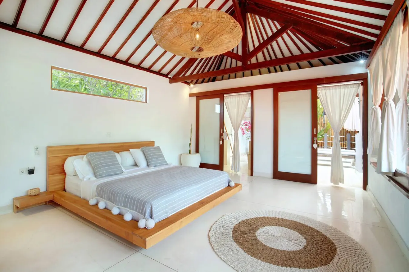 Lepa Villa 3.5 bedroom oasis in Legian 14