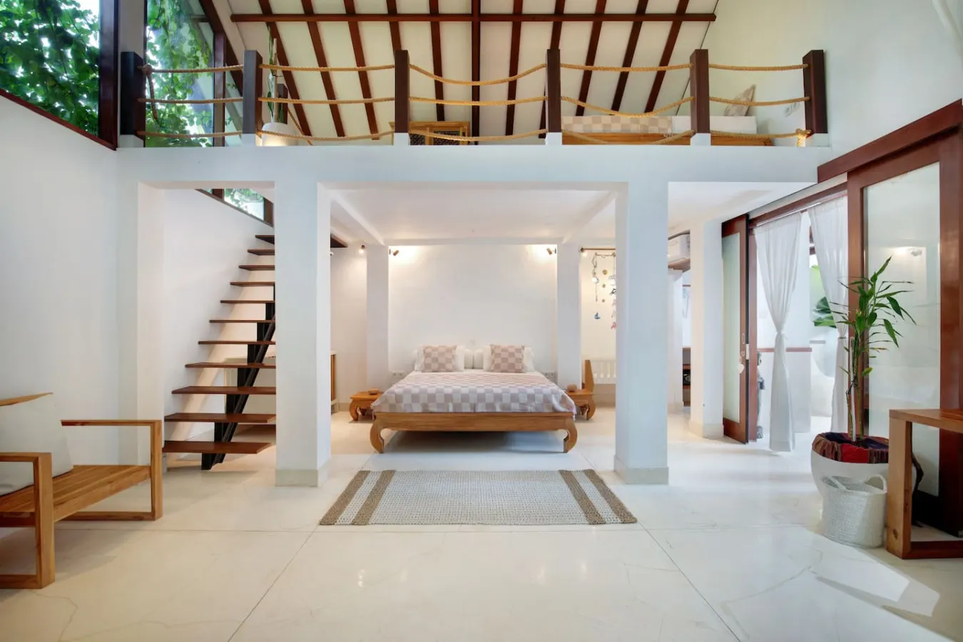 Lepa Villa 3.5 bedroom oasis in Legian 6