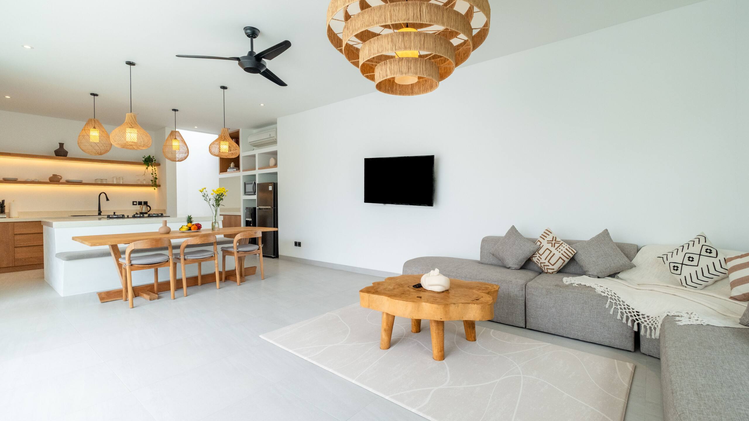 Modern 2BR Villa • 2 Free Breakfasts for 5N+ 9