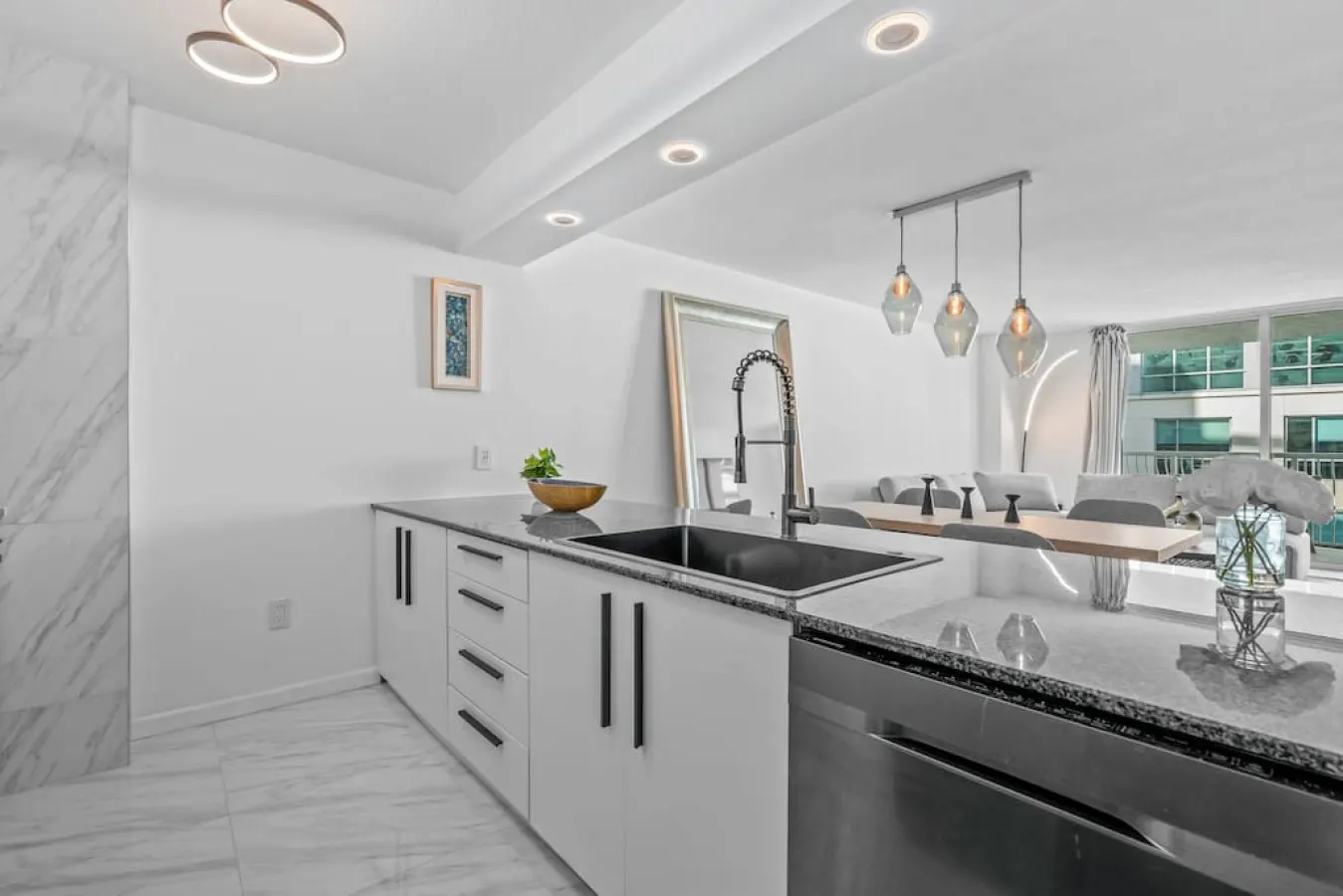 High Rise Unit in the heart of Brickell 11