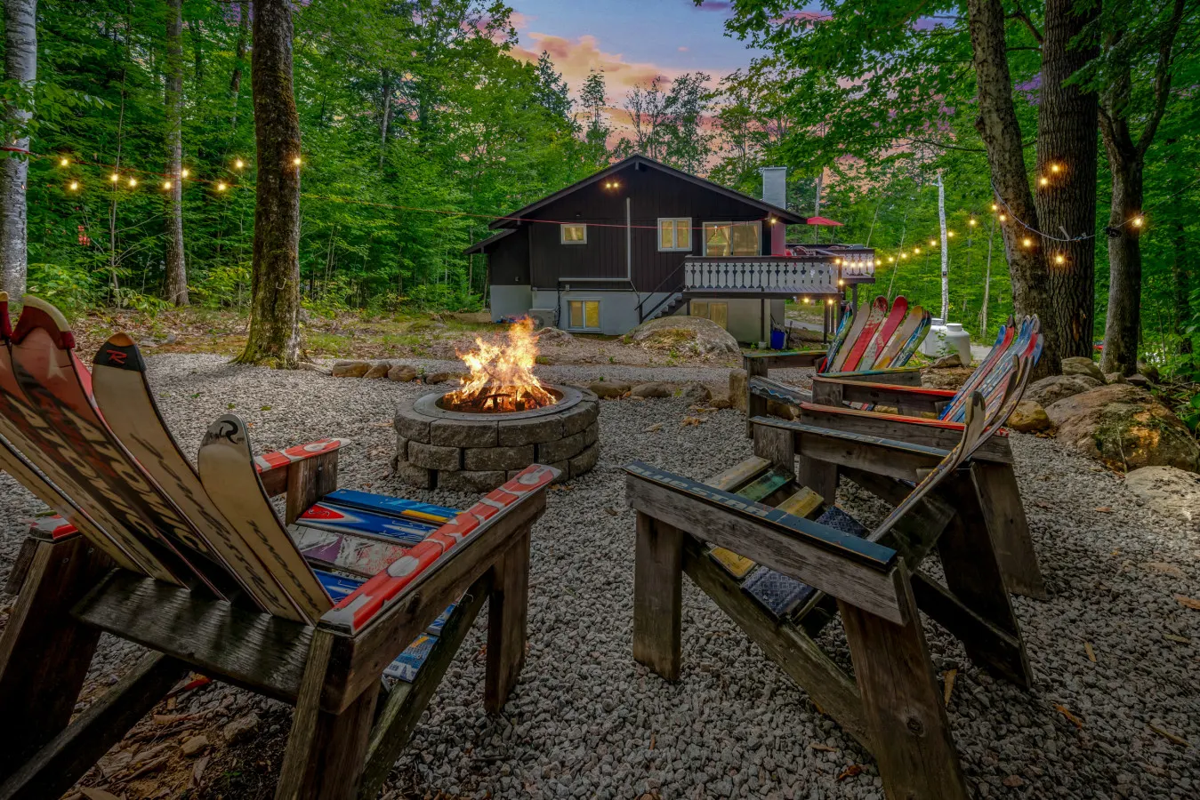 The Crimson Cocoa Chalet 1