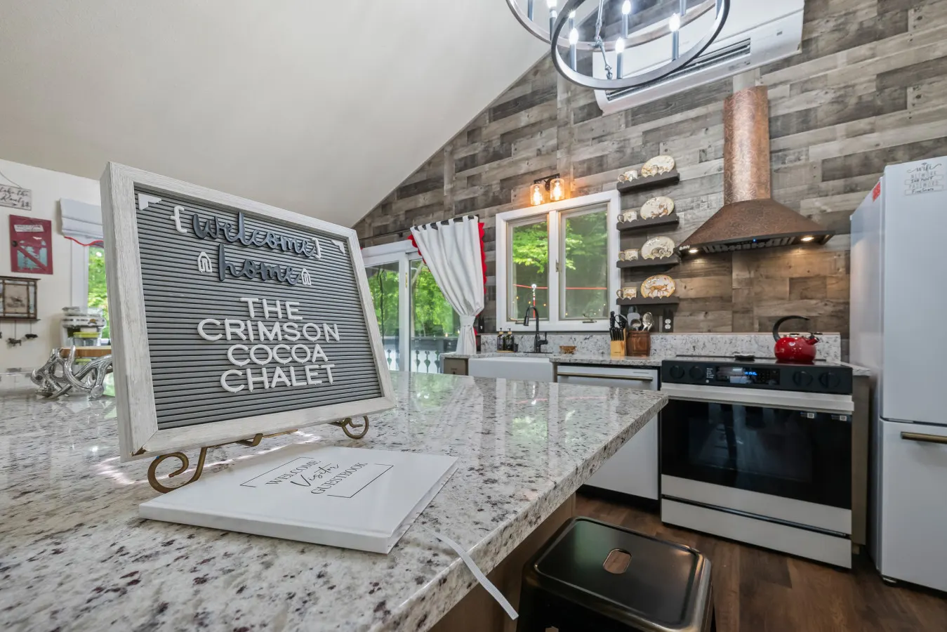 The Crimson Cocoa Chalet 5