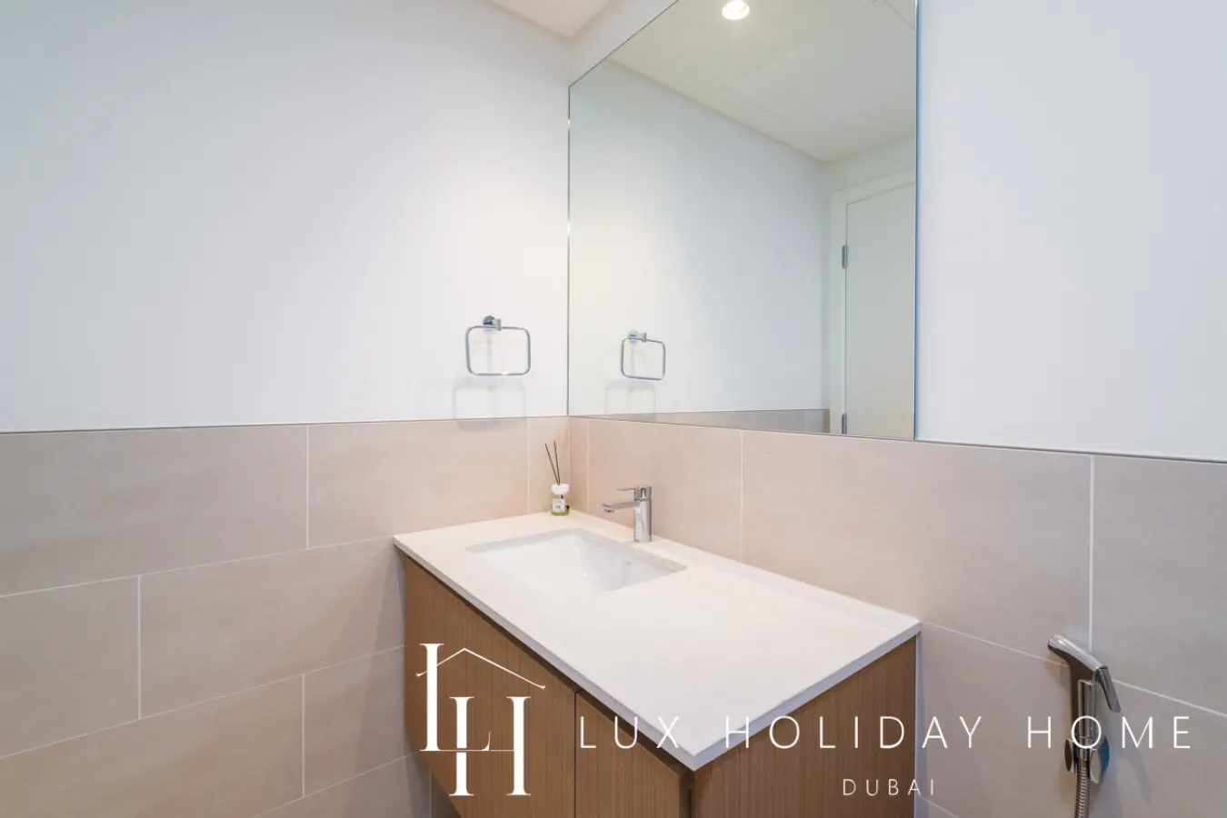 LUX The Orchid Creek Beach Suite 20