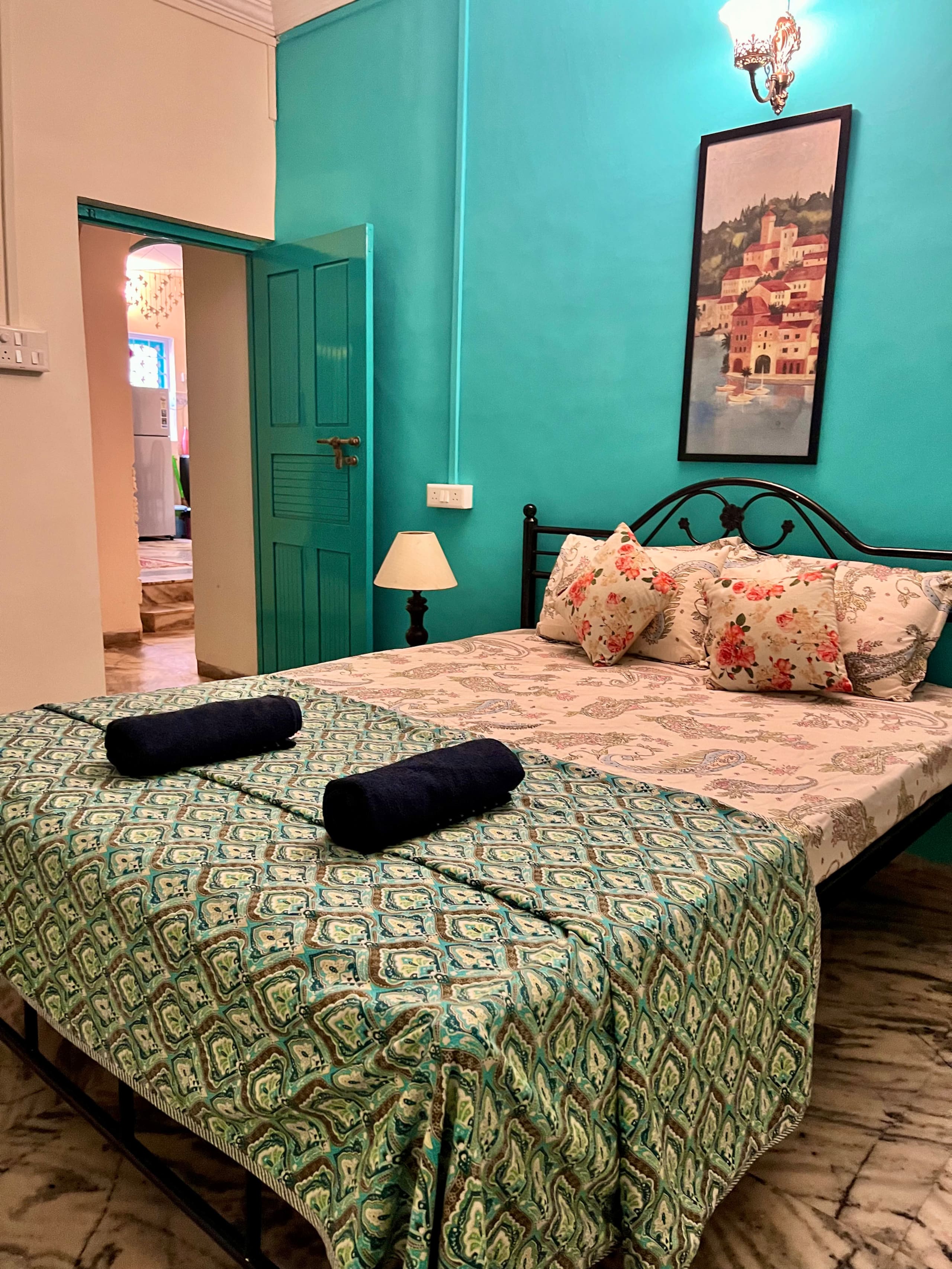The Cider 3BHK Patnem| Sleeps10| AC~Wifi~Beach2min 33