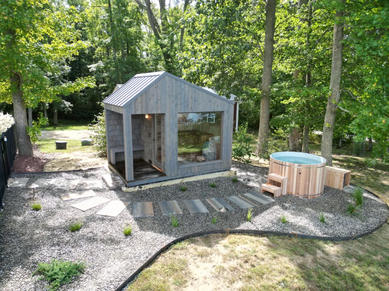 Veazey Cove Coastal Lodge (Welness Retreat w/ Sauna ,Cold plunge ,Pool & Dock 3