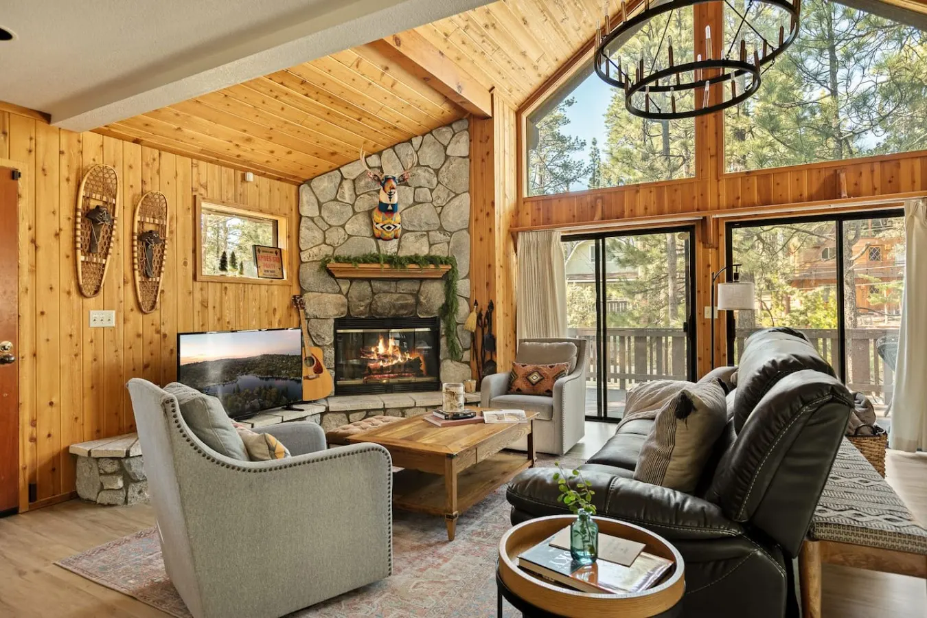 Champagne Wishes and Cabin Dreams Hot Tub, Decks 6