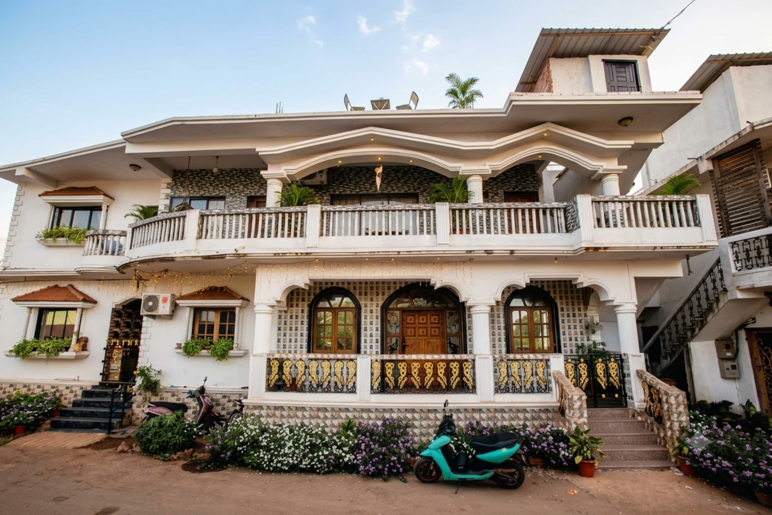 Riverview 2BHK | 10 mins from Morjim & Vagator 21