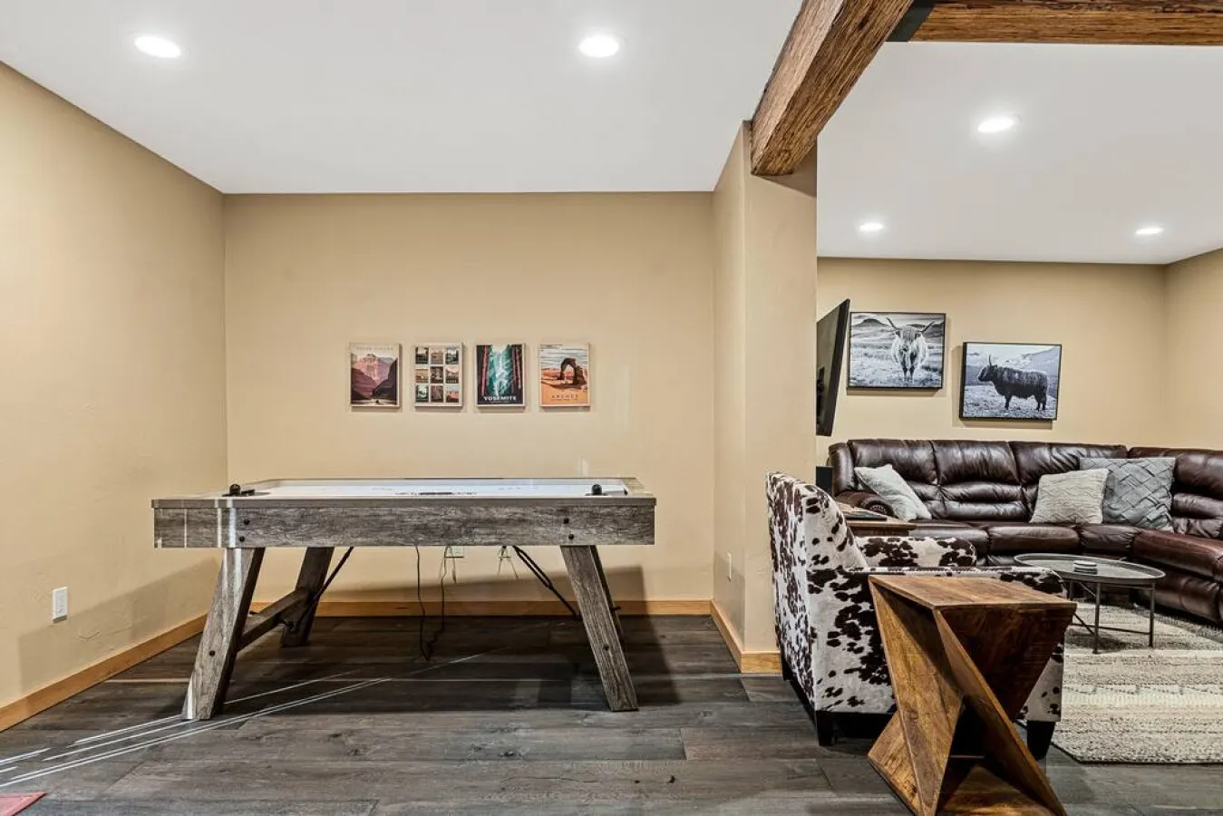 Great Escape Games, Hot Tub & Fire Pit 9