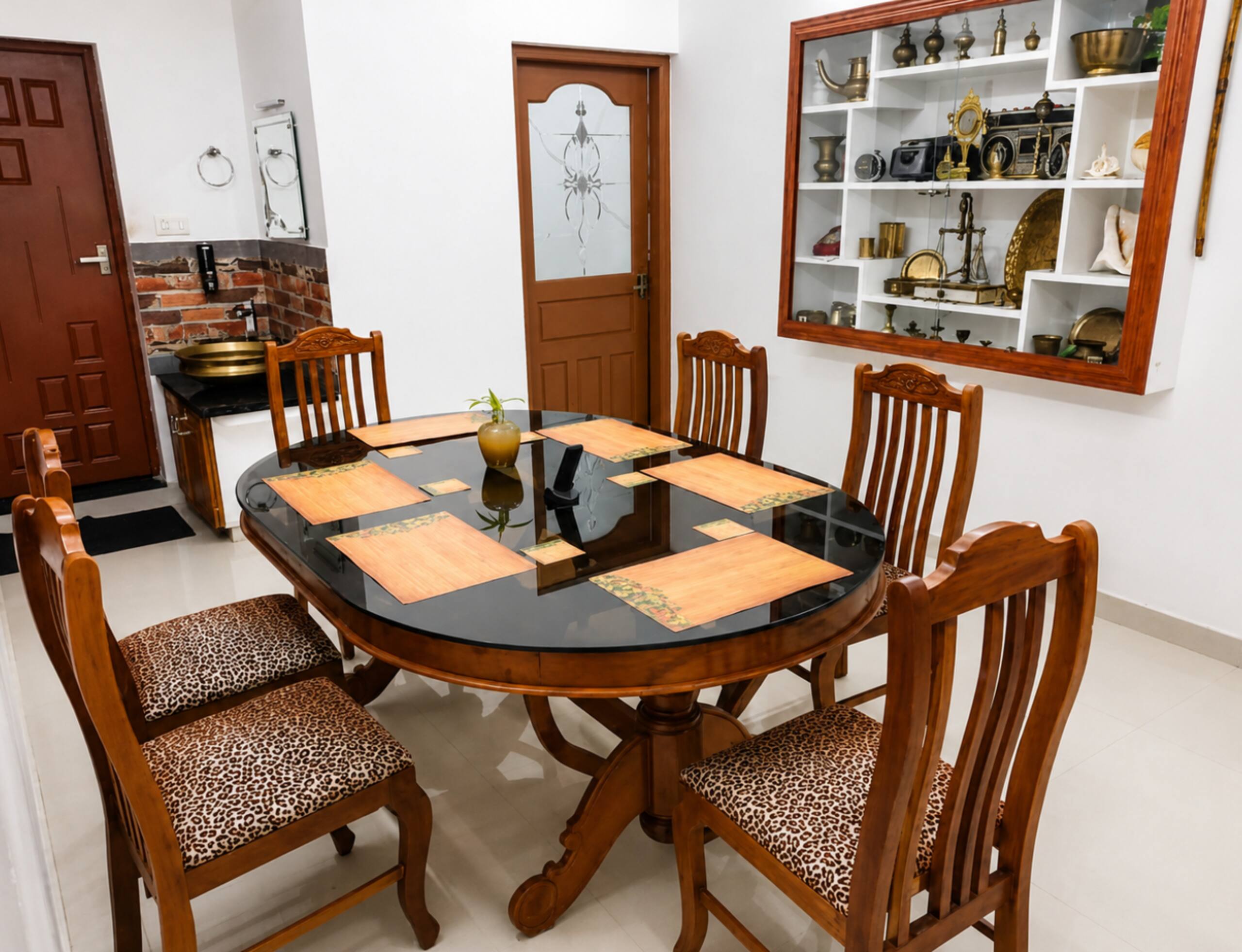 Bougainvillea homestay {4BHK} with swimming pool 5