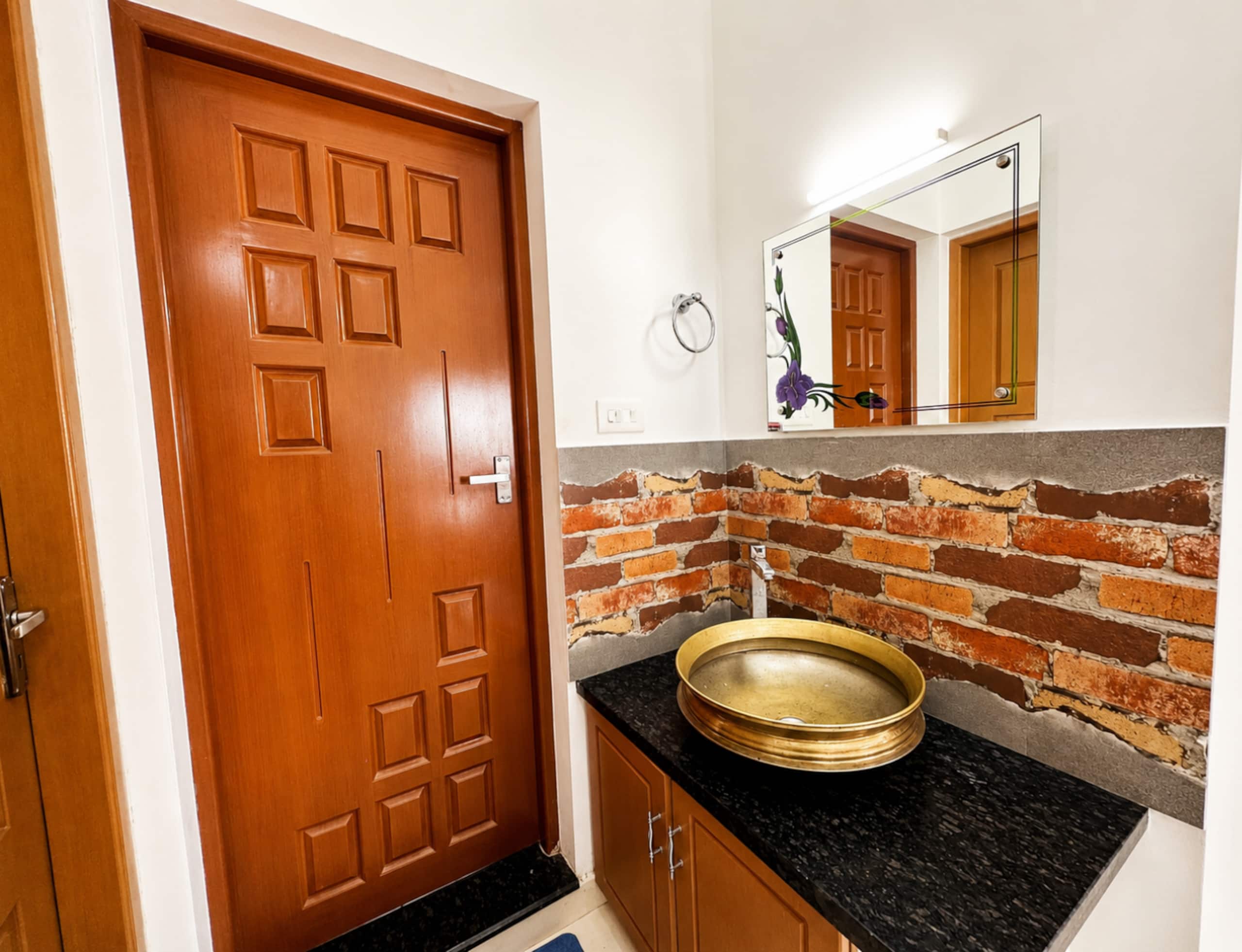 Bougainvillea homestay {4BHK} with swimming pool 11