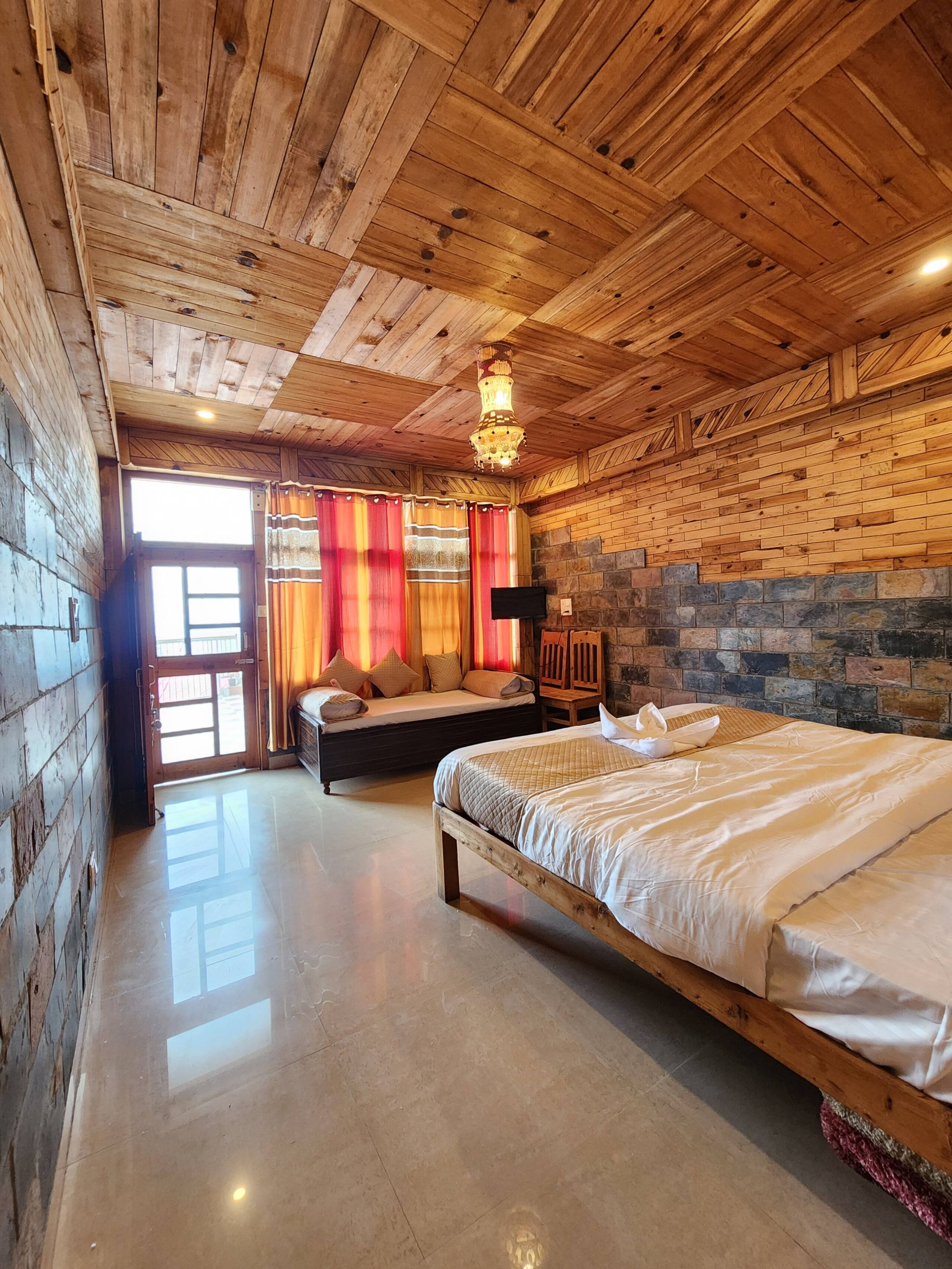 7 room villa Talaighar Farmstay shimla kufri 25
