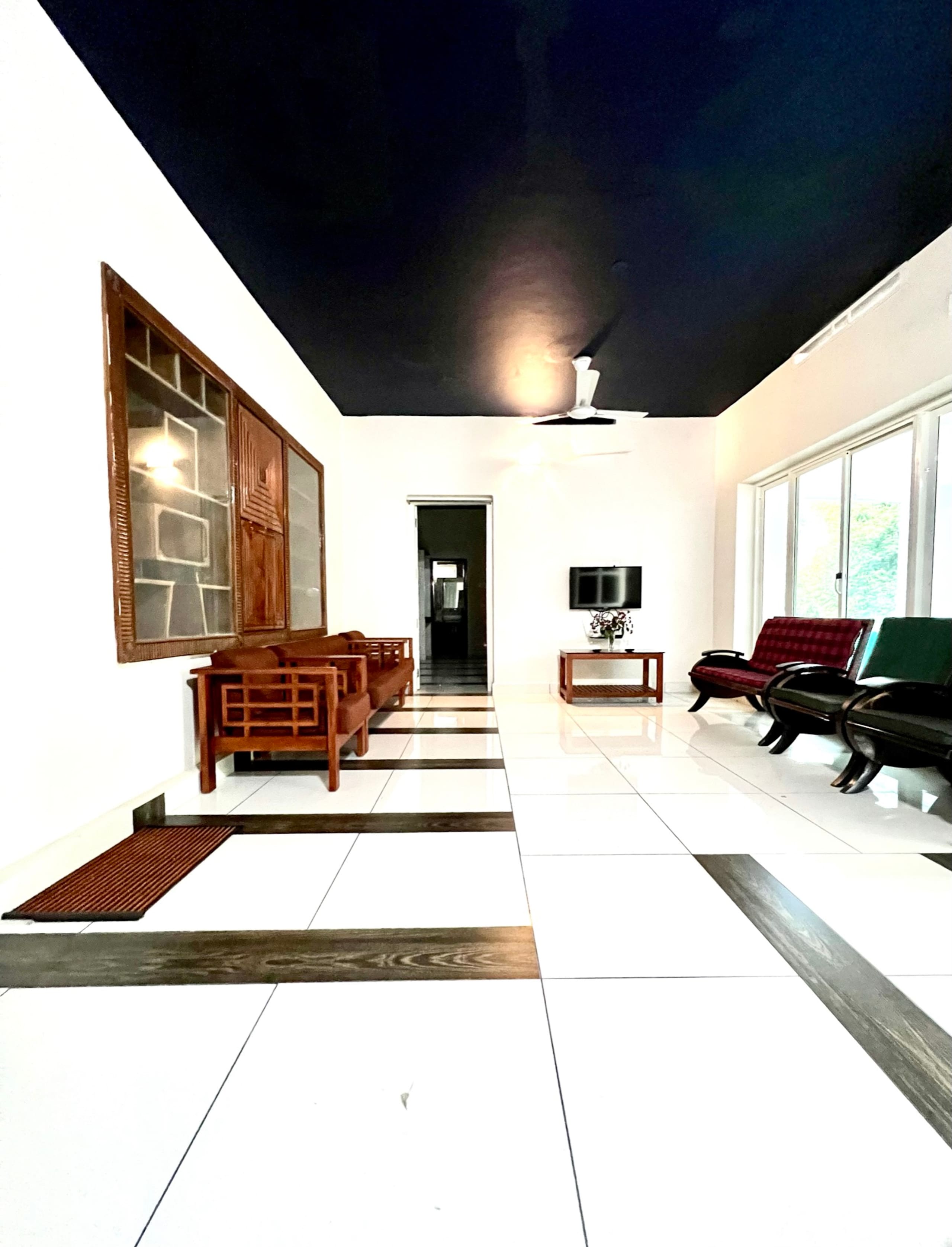 Lakeview Inn, Kallarkutty - Waterfront Homestay 9