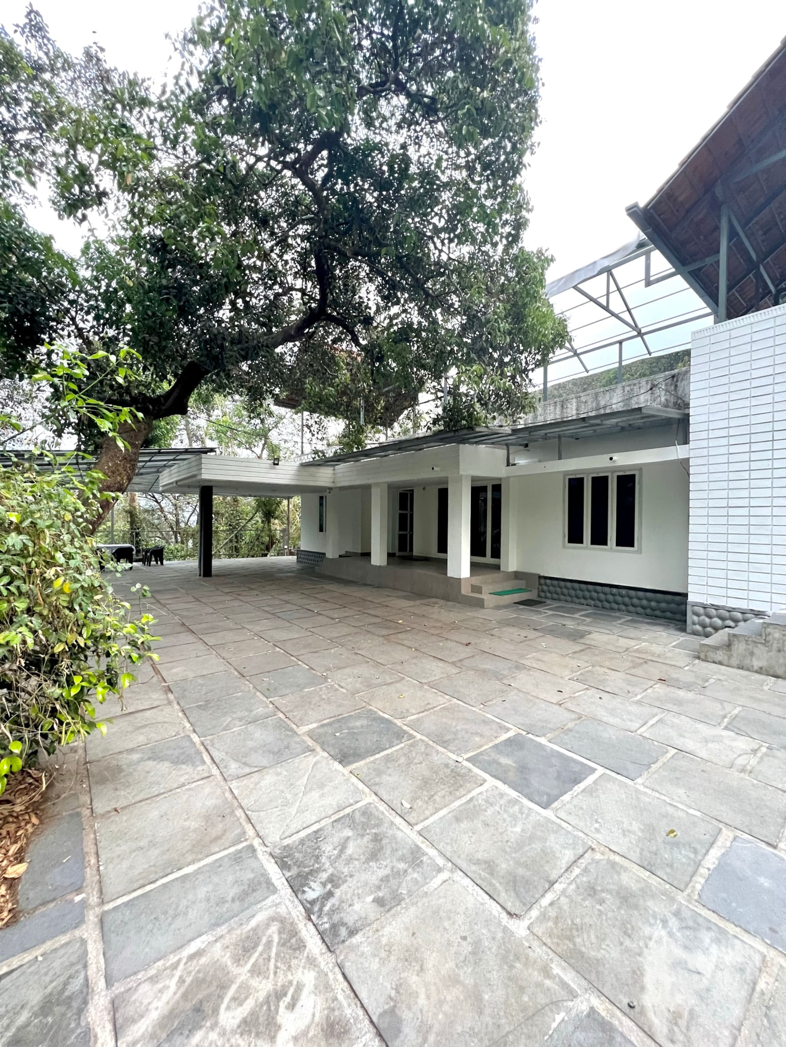 Lakeview Inn, Kallarkutty - Waterfront Homestay 8