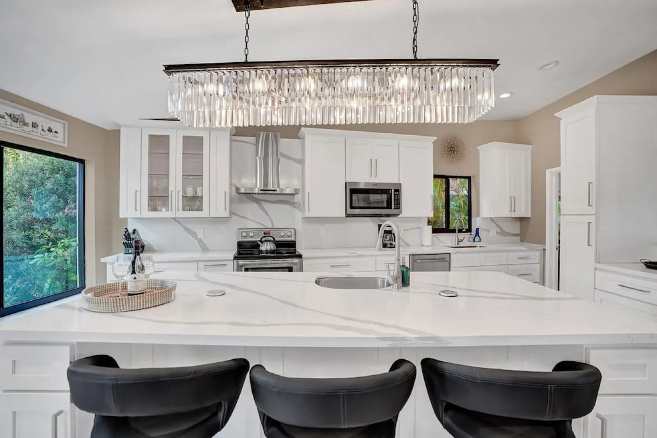 Private Waterfront Home in Wilton Manors Dock & BBQ Minutes From The Beach 8