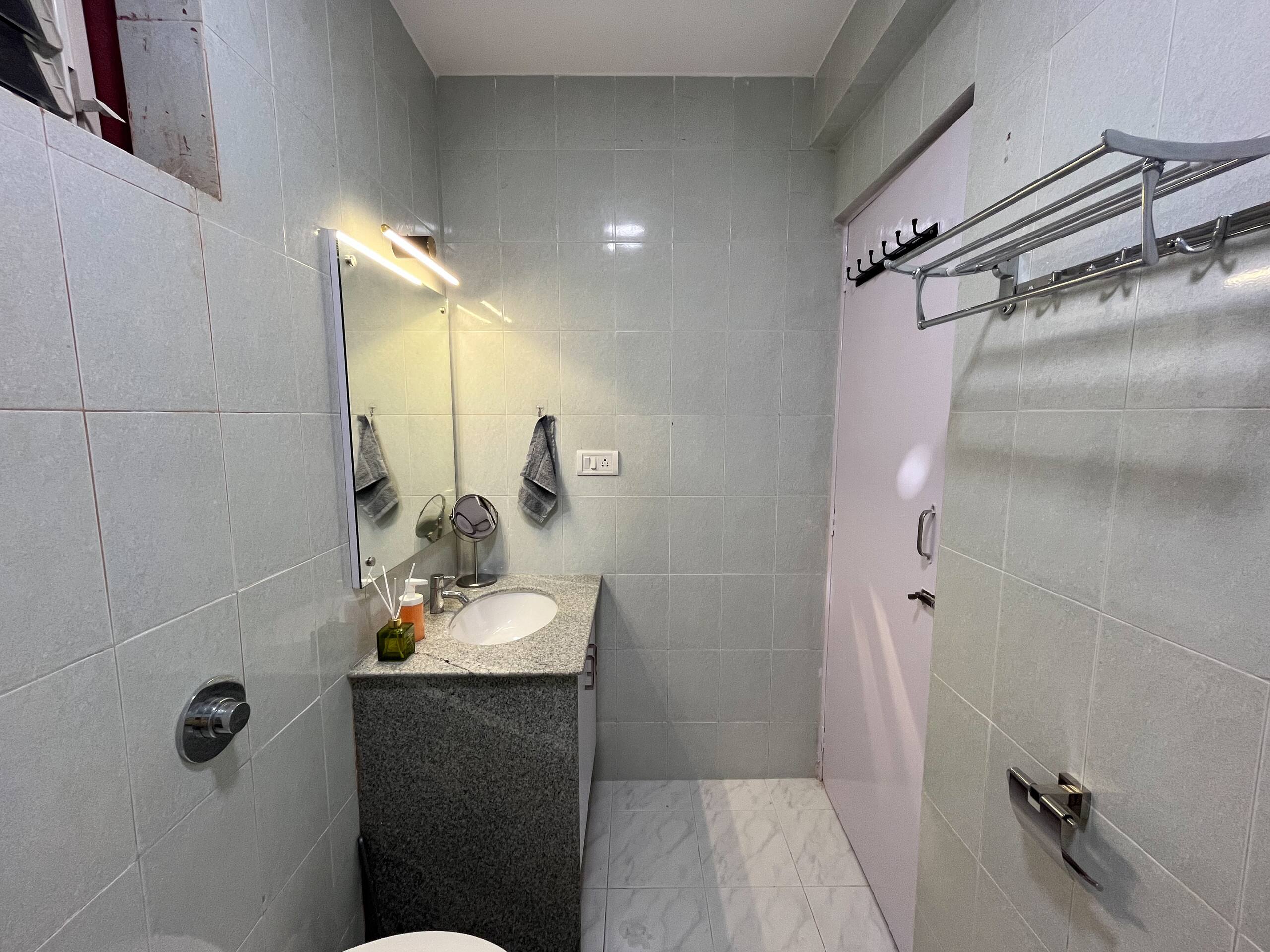 Spacious & Airy Studio · Balcony · Palolem Beach 21