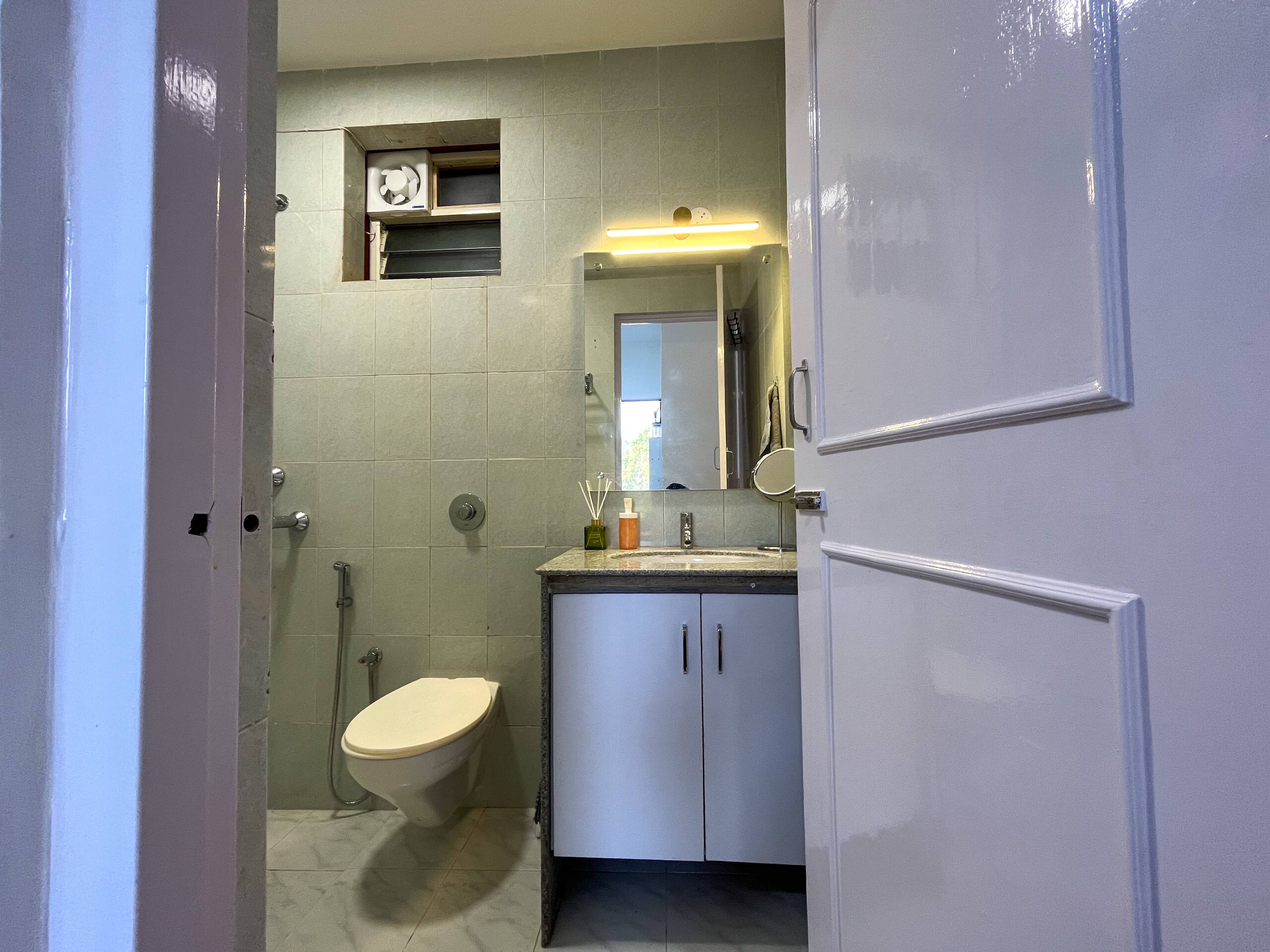 Spacious & Airy Studio · Balcony · Palolem Beach 6