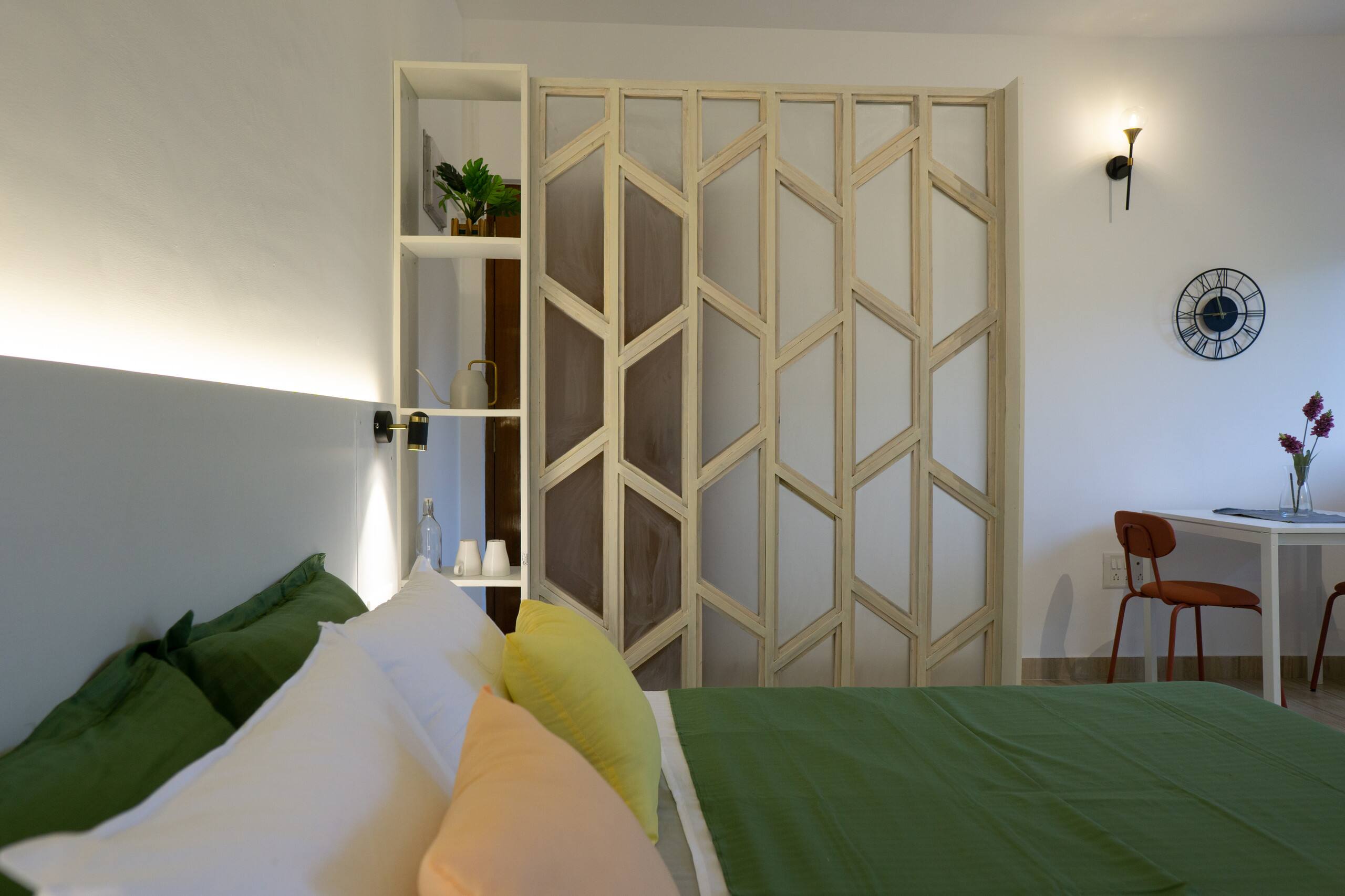Spacious & Airy Studio · Balcony · Palolem Beach 8