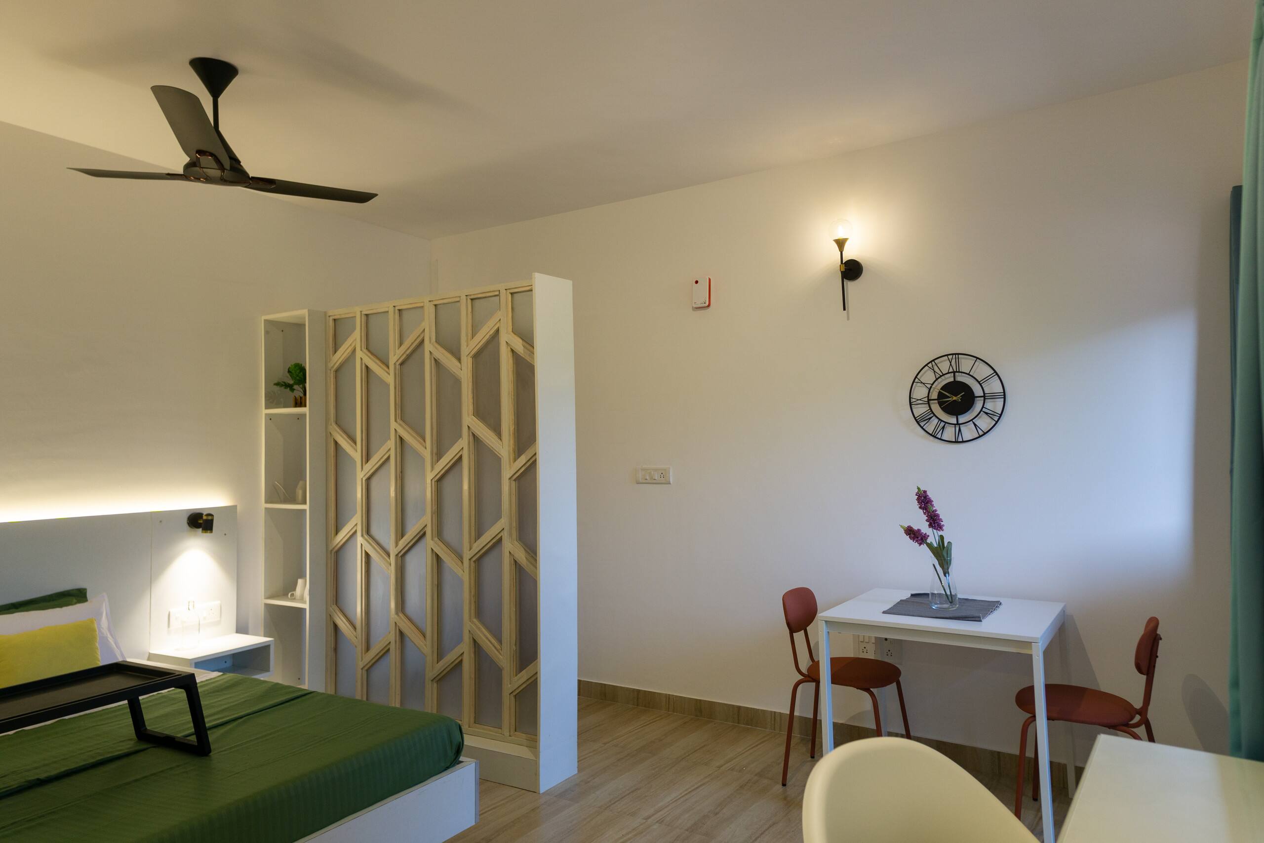 Spacious & Airy Studio · Balcony · Palolem Beach 7