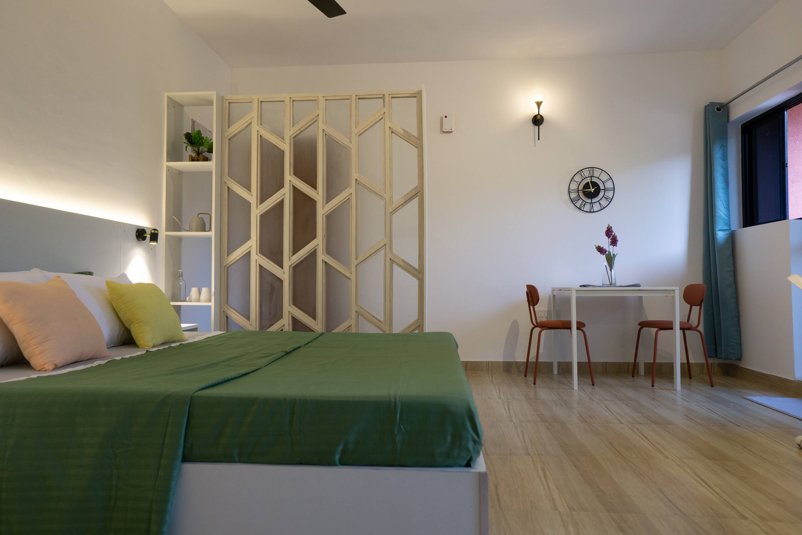 Spacious & Airy Studio · Balcony · Palolem Beach 11