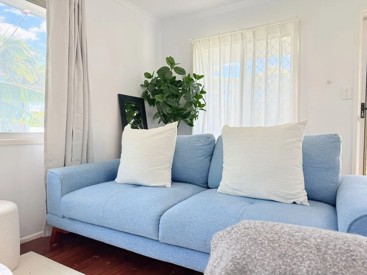 Family Comfort Modern 3BR Retreat 12