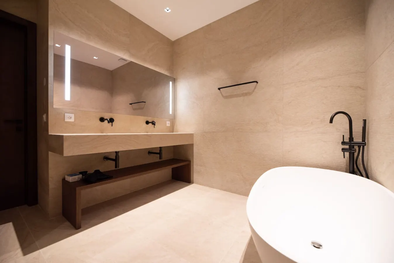 Luxury and charm in the heart of Place des Vosges#AC 13