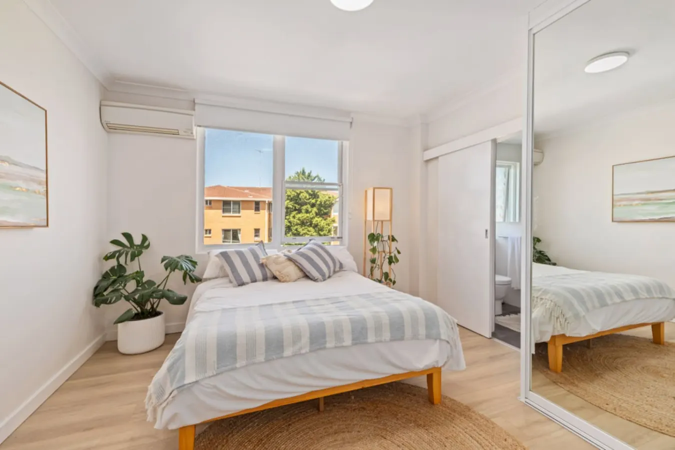 Stylish Coastal Home close to Bondi & Tamarama 9