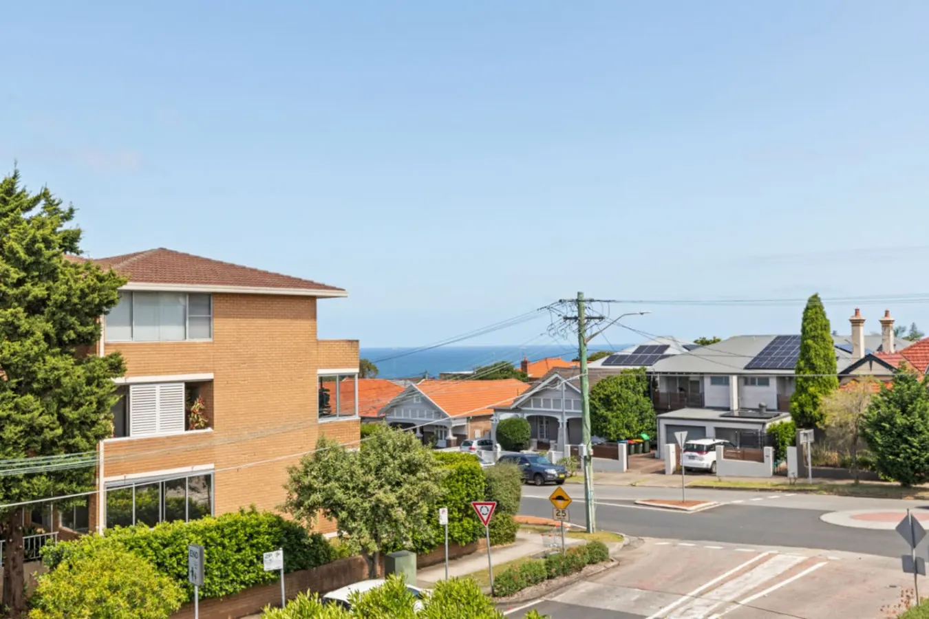 Stylish Coastal Home close to Bondi & Tamarama 12